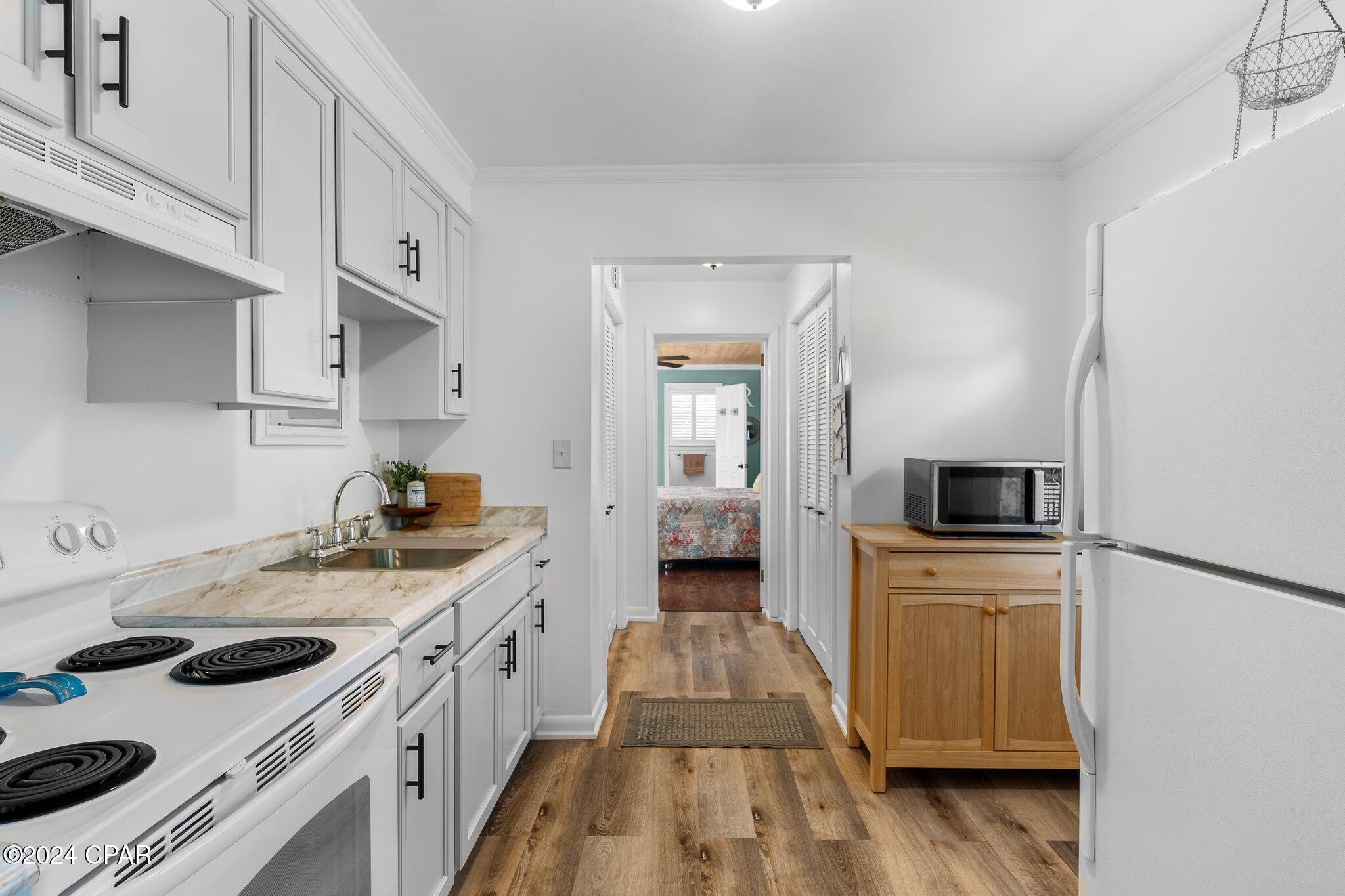 Lake Drive Heights - Residential