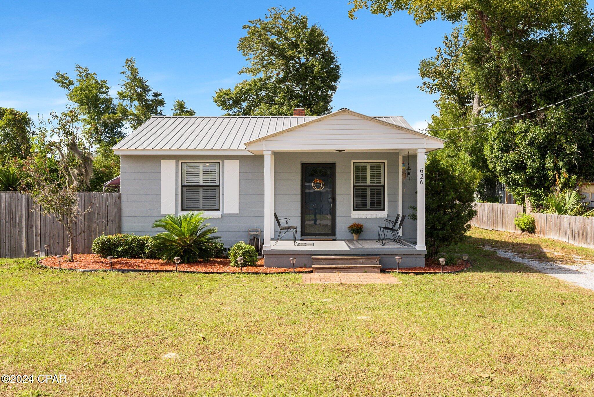 Lake Drive Heights - Residential
