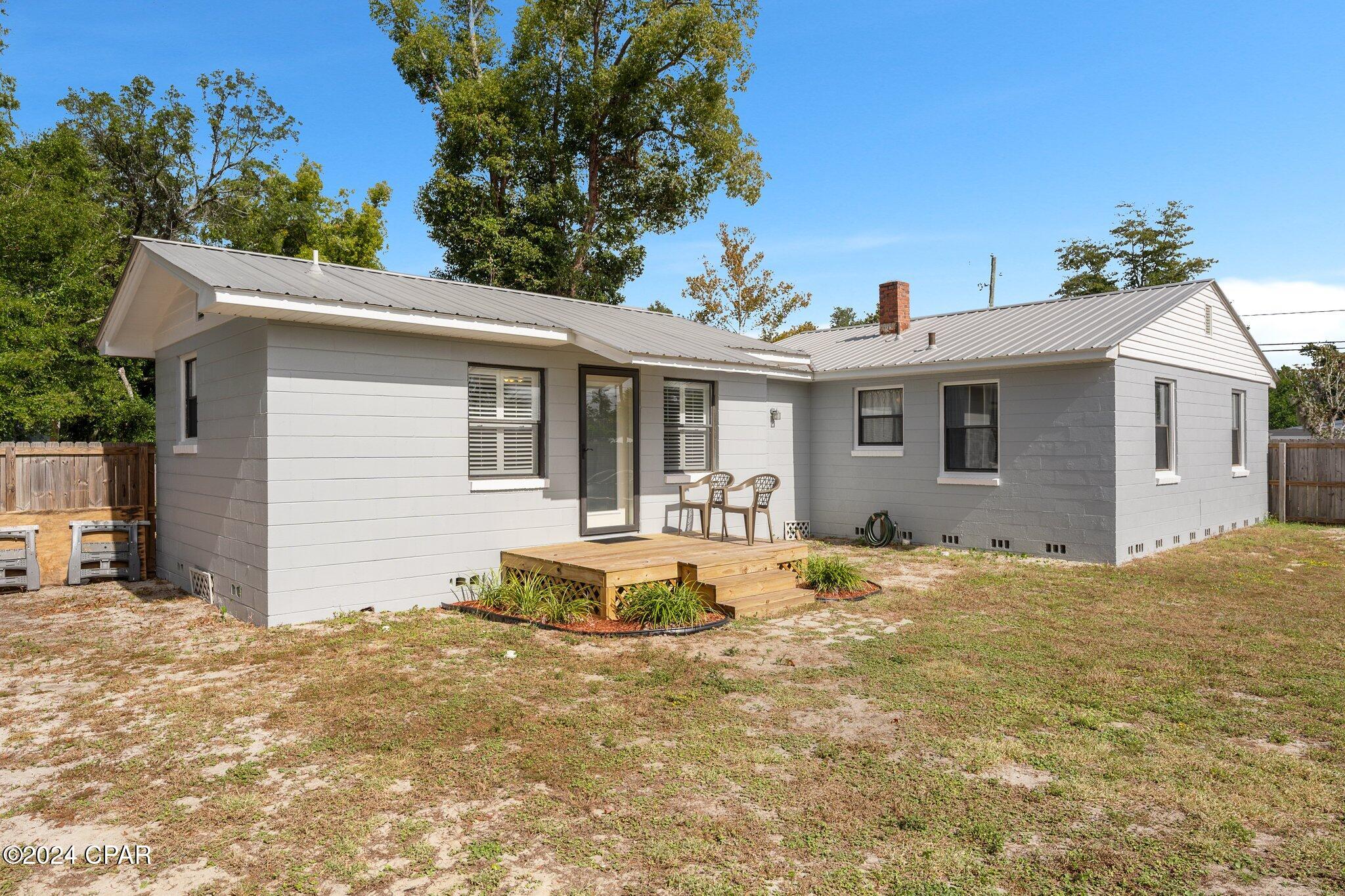 Lake Drive Heights - Residential