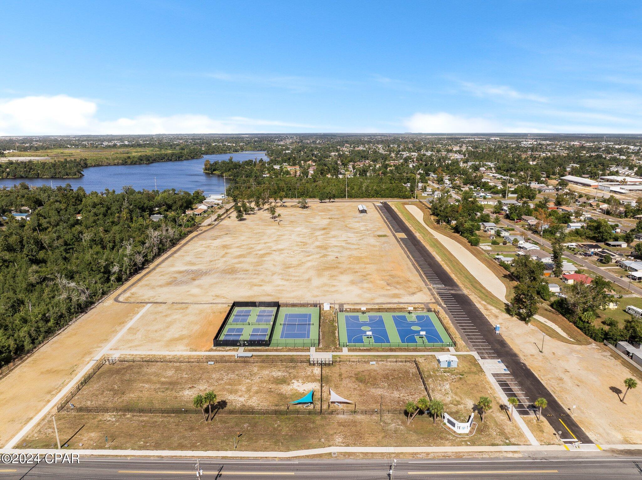 Lake Drive Heights - Residential