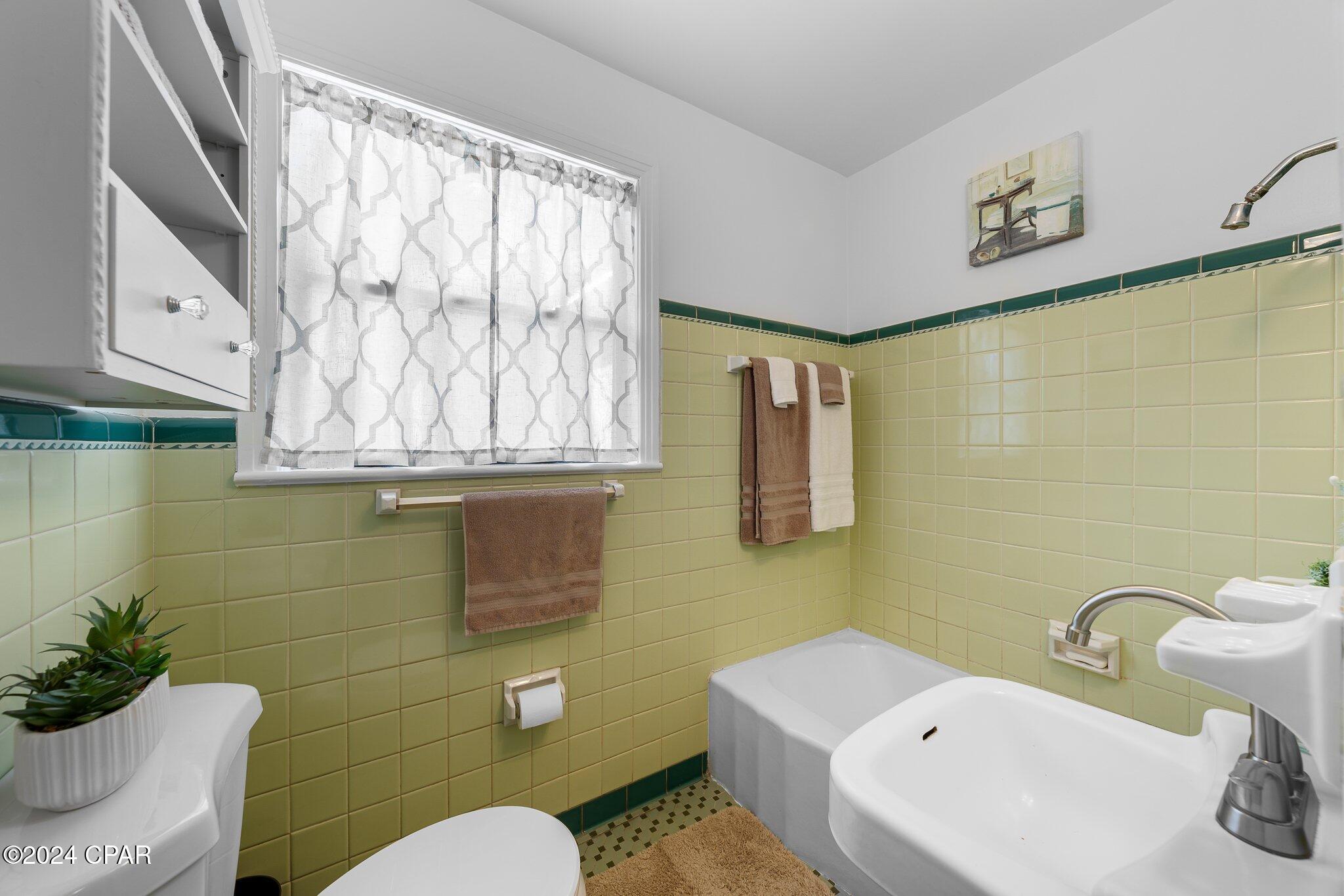 Lake Drive Heights - Residential