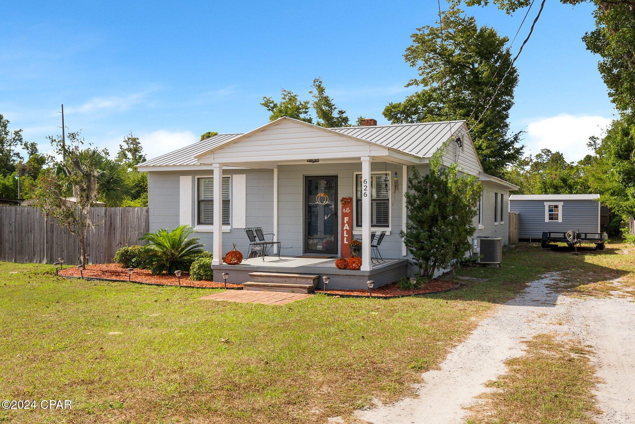 Lake Drive Heights - Residential