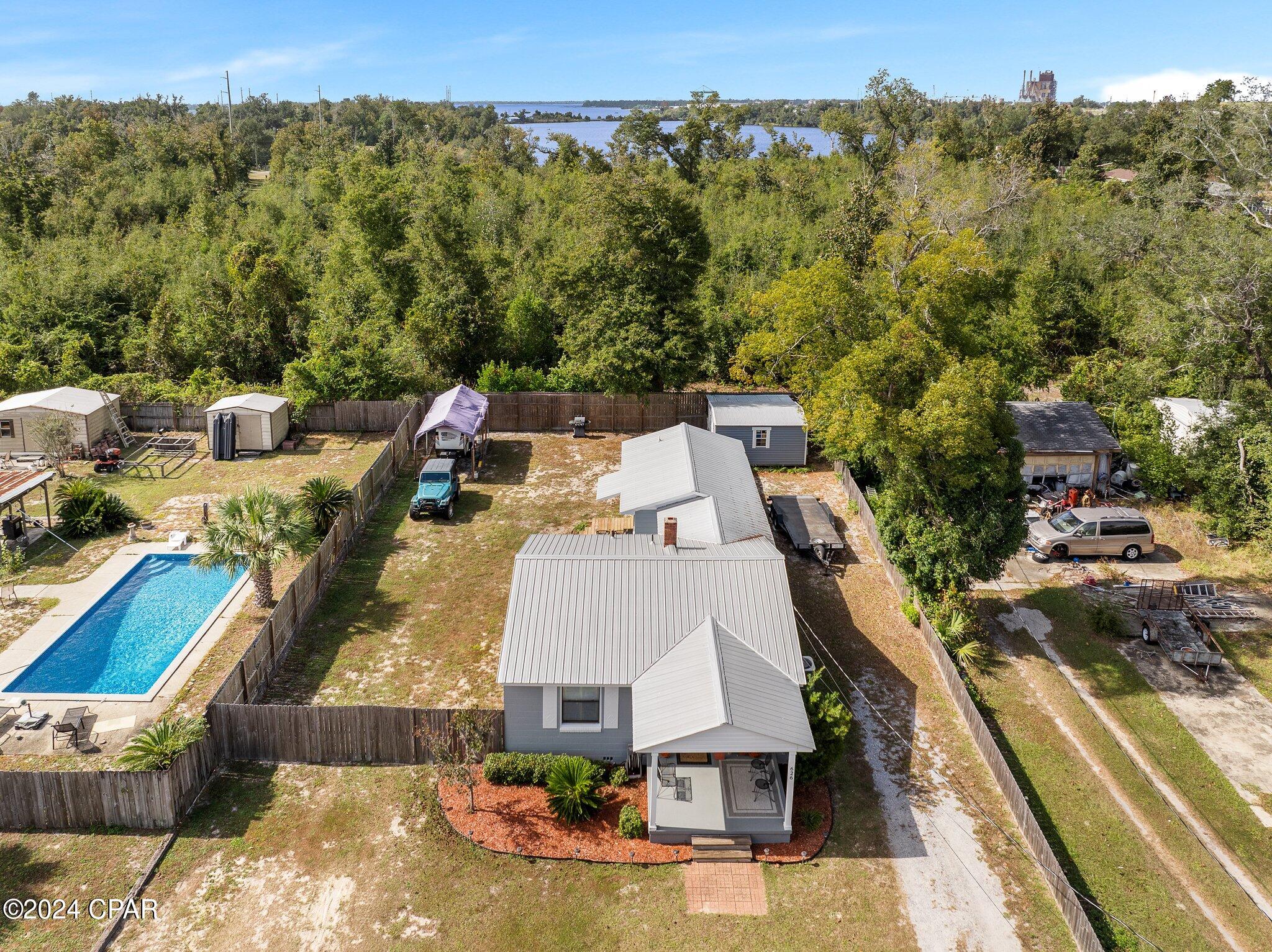 Lake Drive Heights - Residential