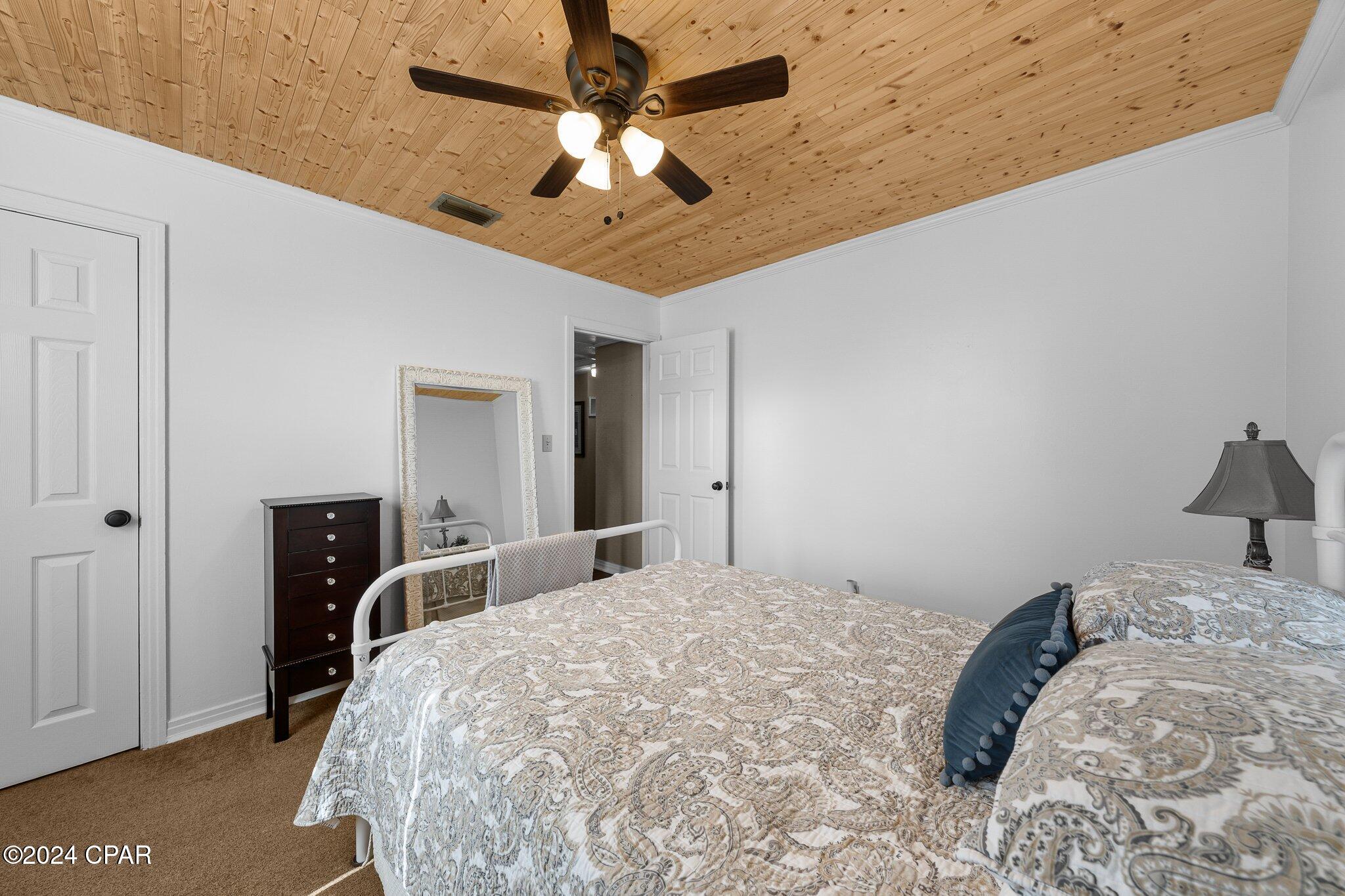 Lake Drive Heights - Residential