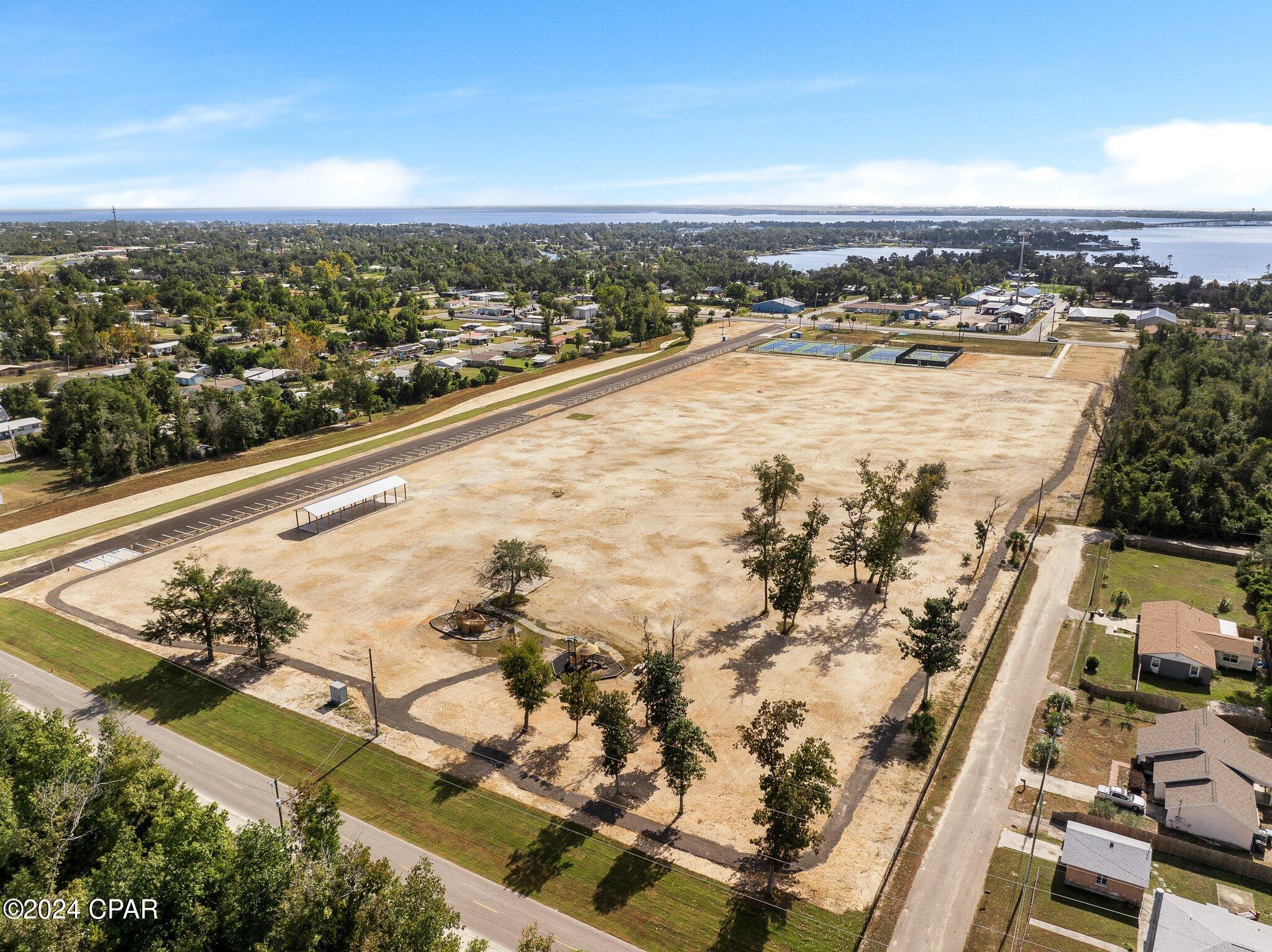 Lake Drive Heights - Residential
