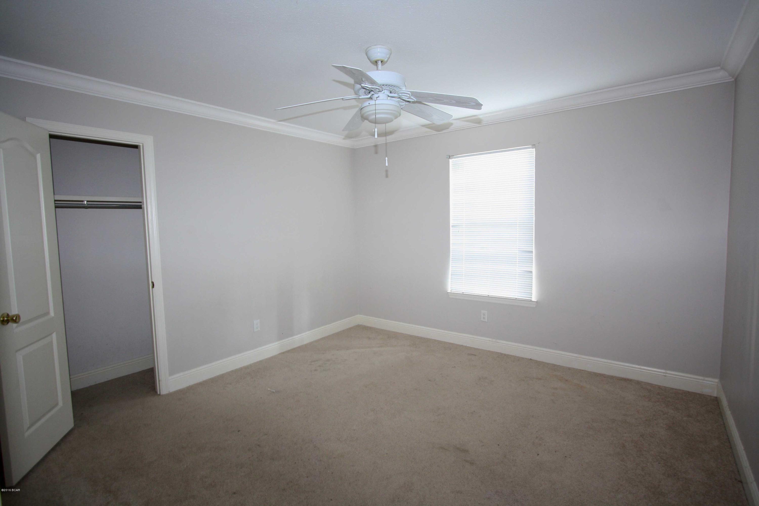 Baywood Shores Est Unit 5 - Residential