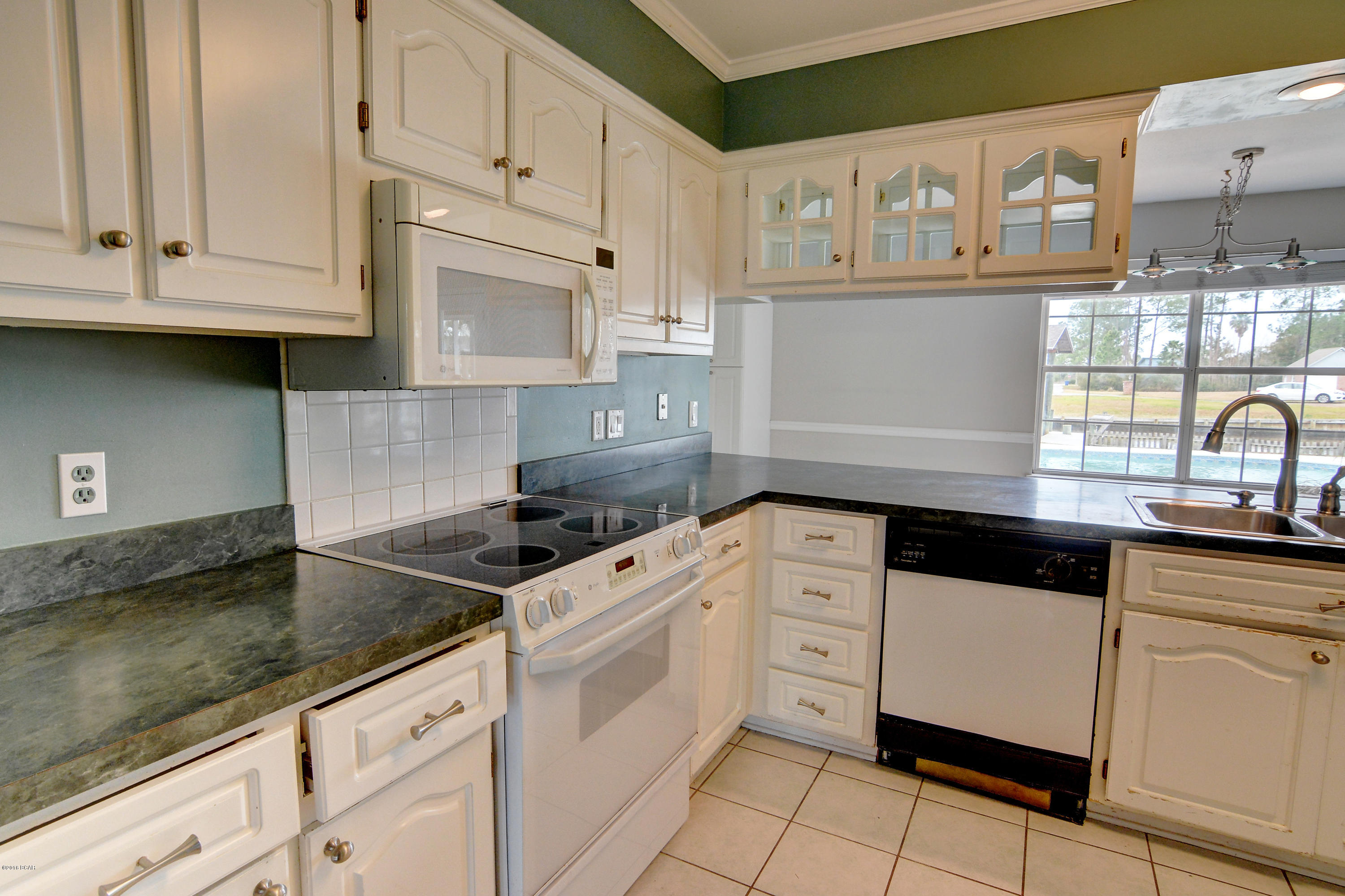 Baywood Shores Est Unit 5 - Residential