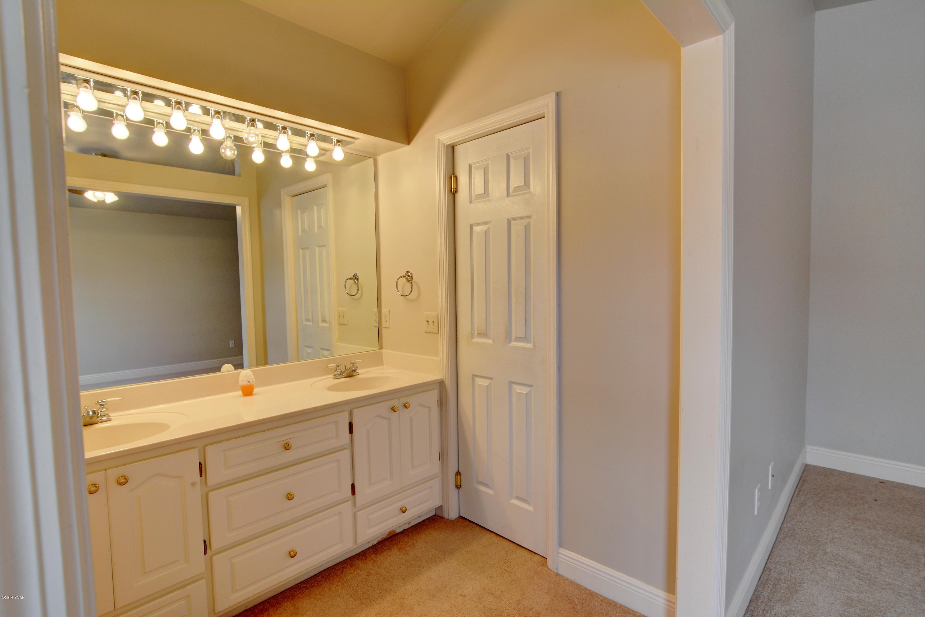 Baywood Shores Est Unit 5 - Residential