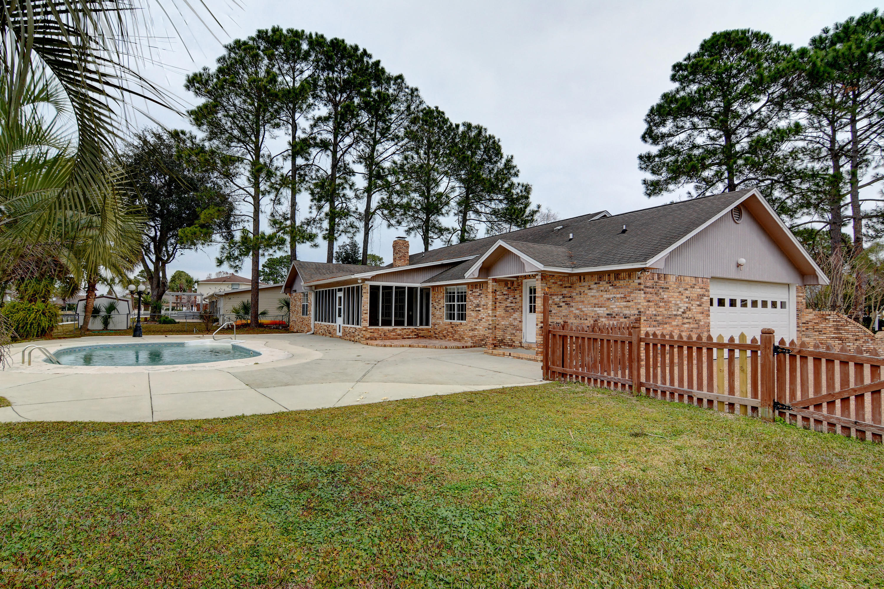 Baywood Shores Est Unit 5 - Residential