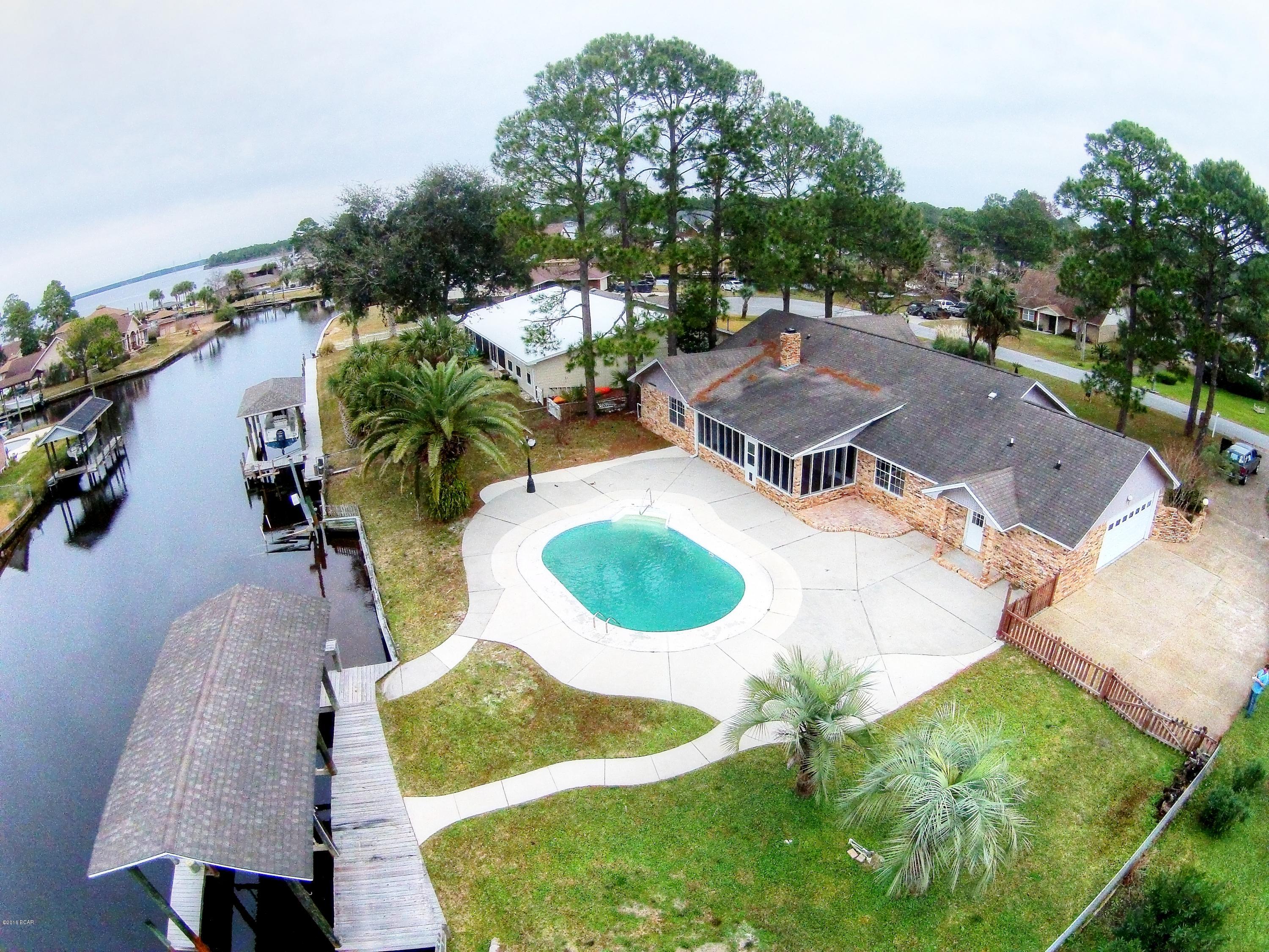 Baywood Shores Est Unit 5 - Residential