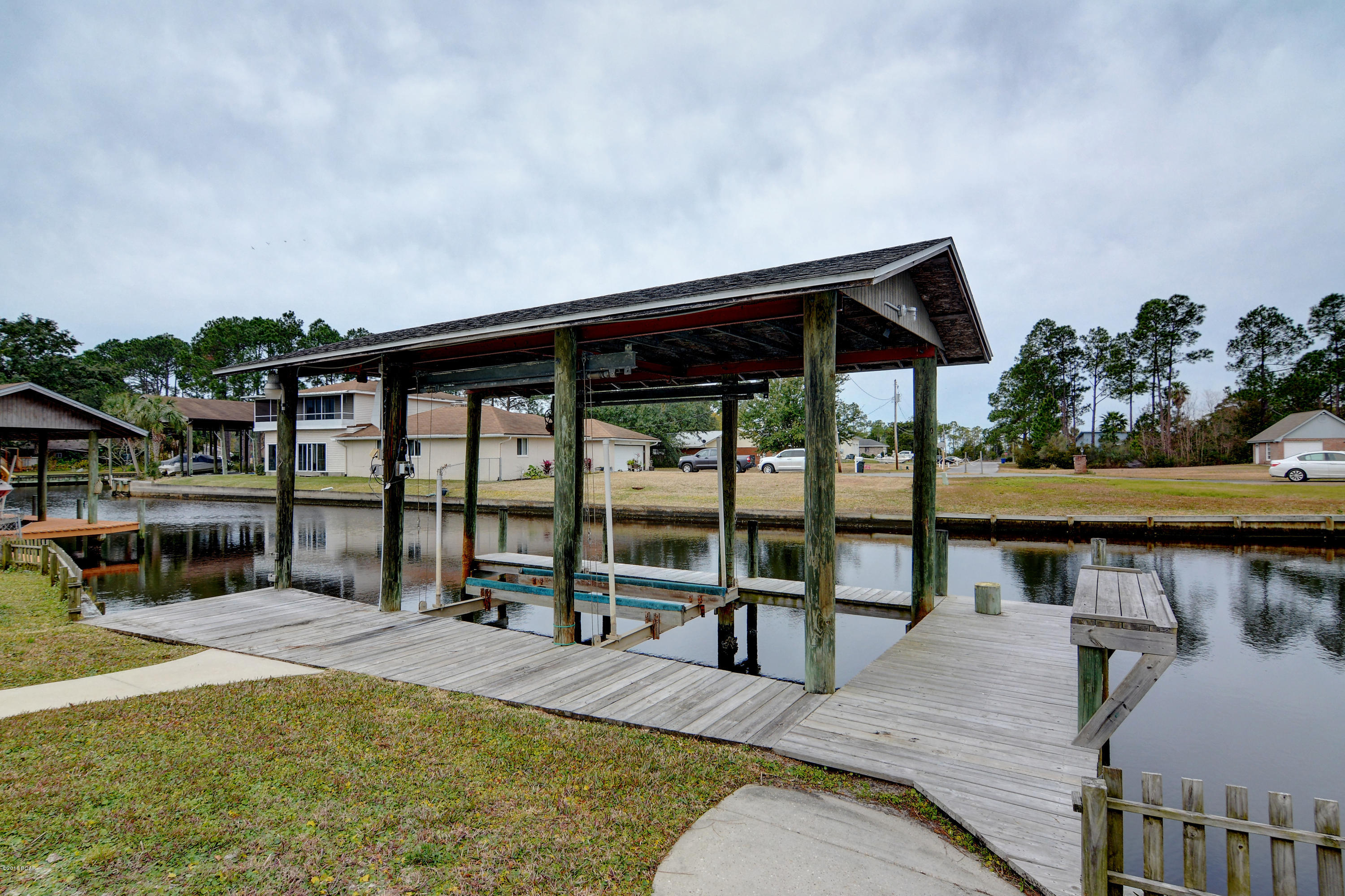 Baywood Shores Est Unit 5 - Residential