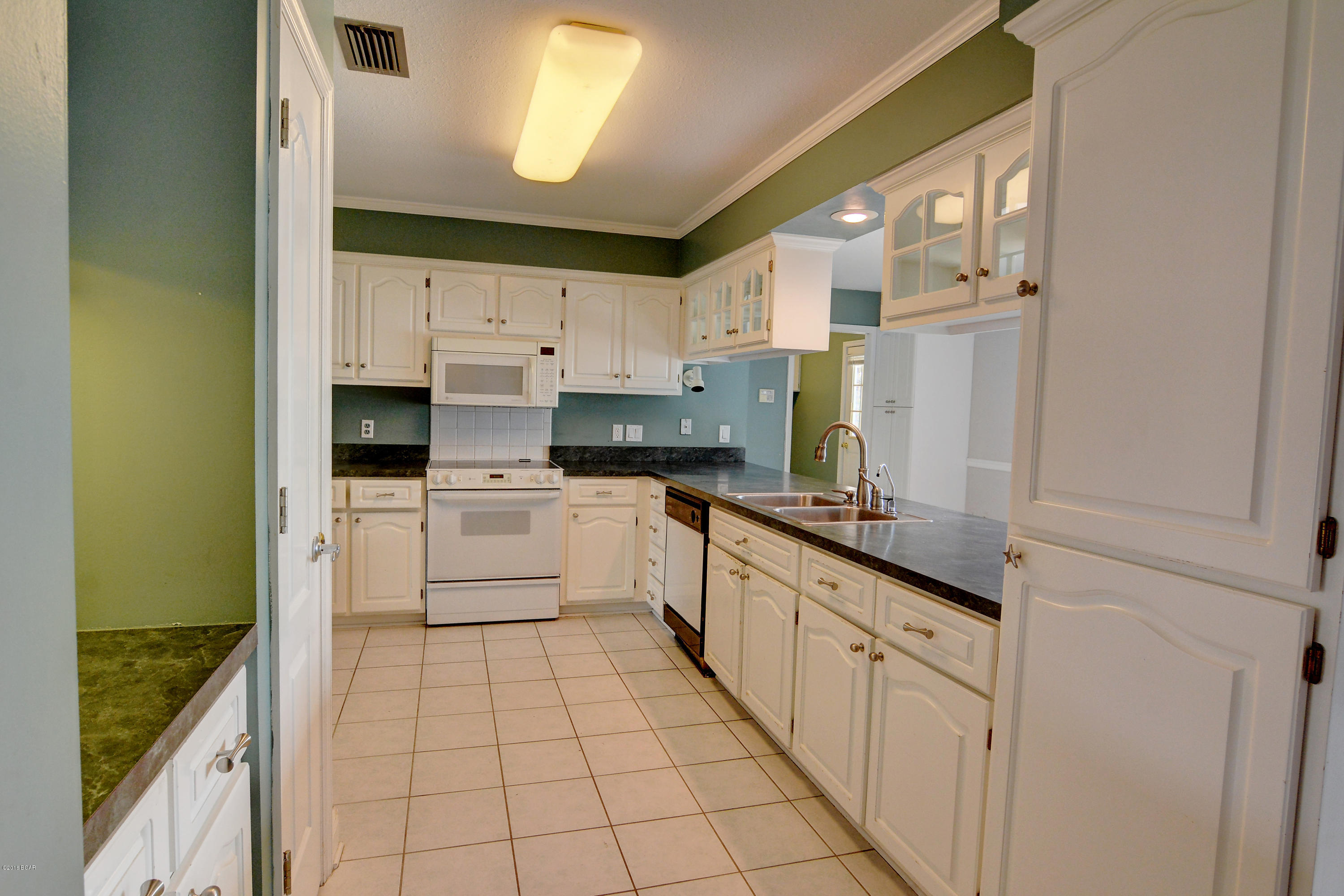 Baywood Shores Est Unit 5 - Residential