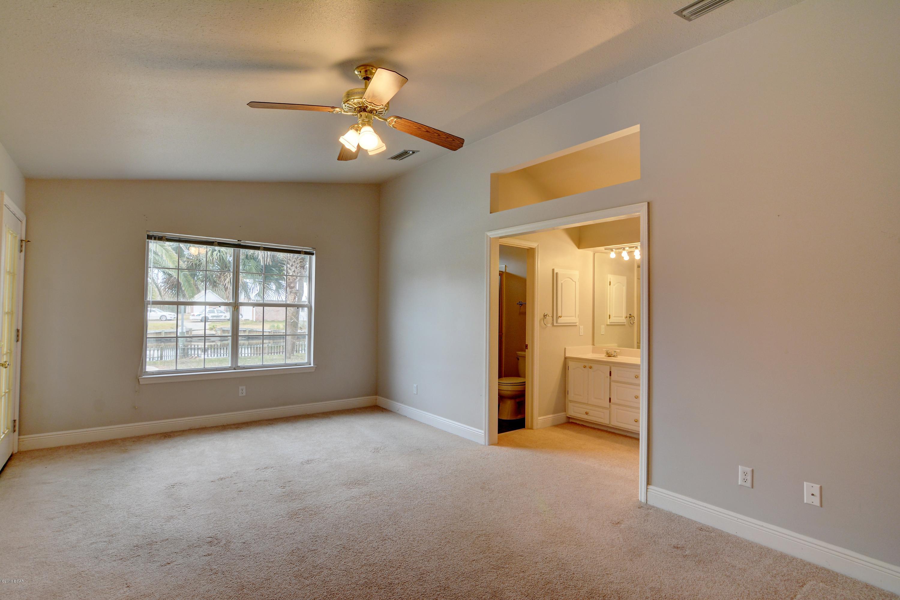 Baywood Shores Est Unit 5 - Residential