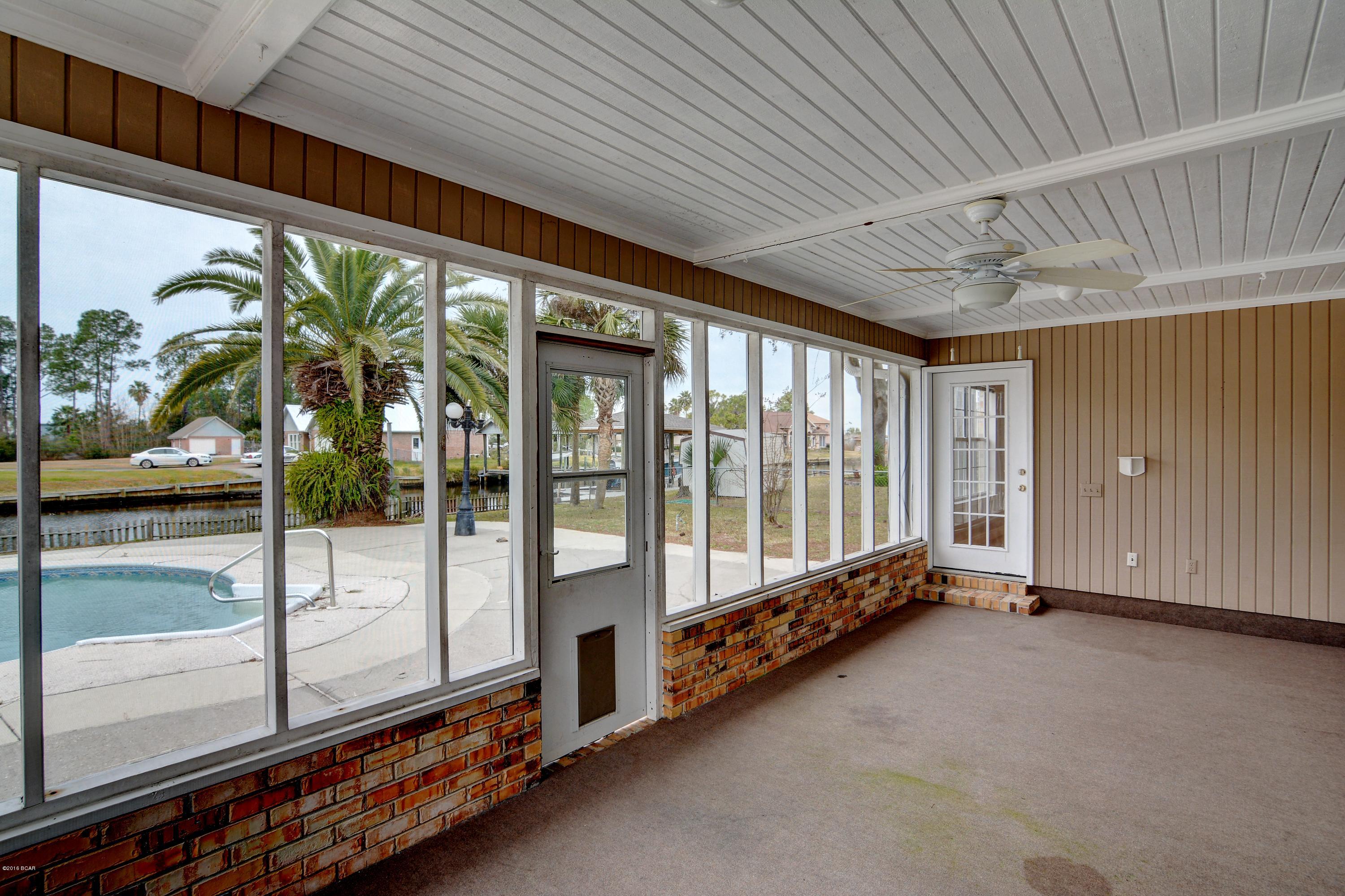 Baywood Shores Est Unit 5 - Residential