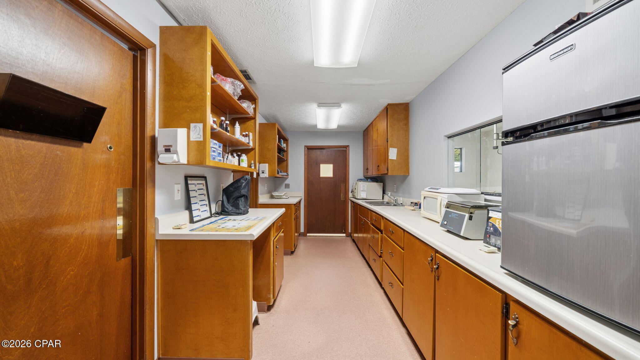 Thousand Oaks - Commercial Sale