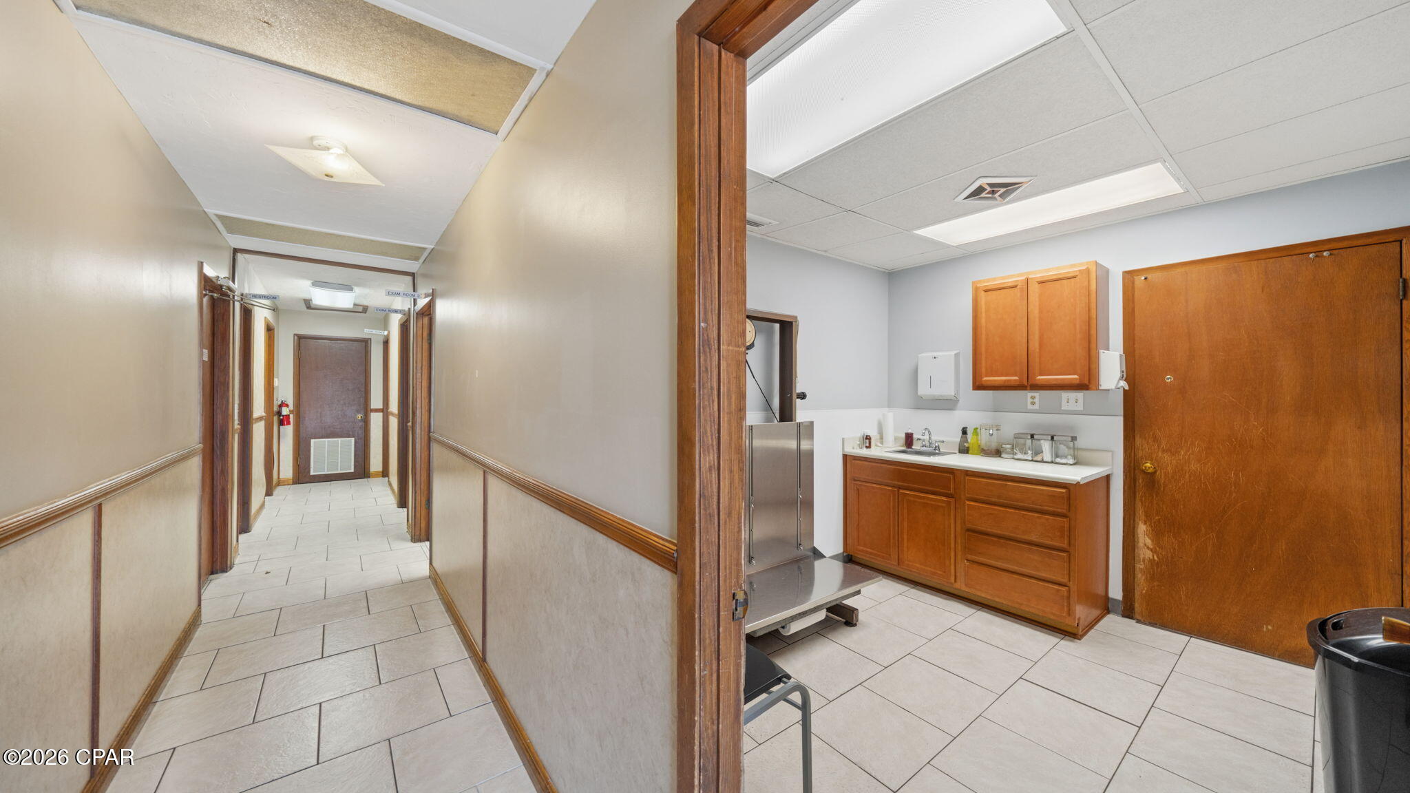 Thousand Oaks - Commercial Sale