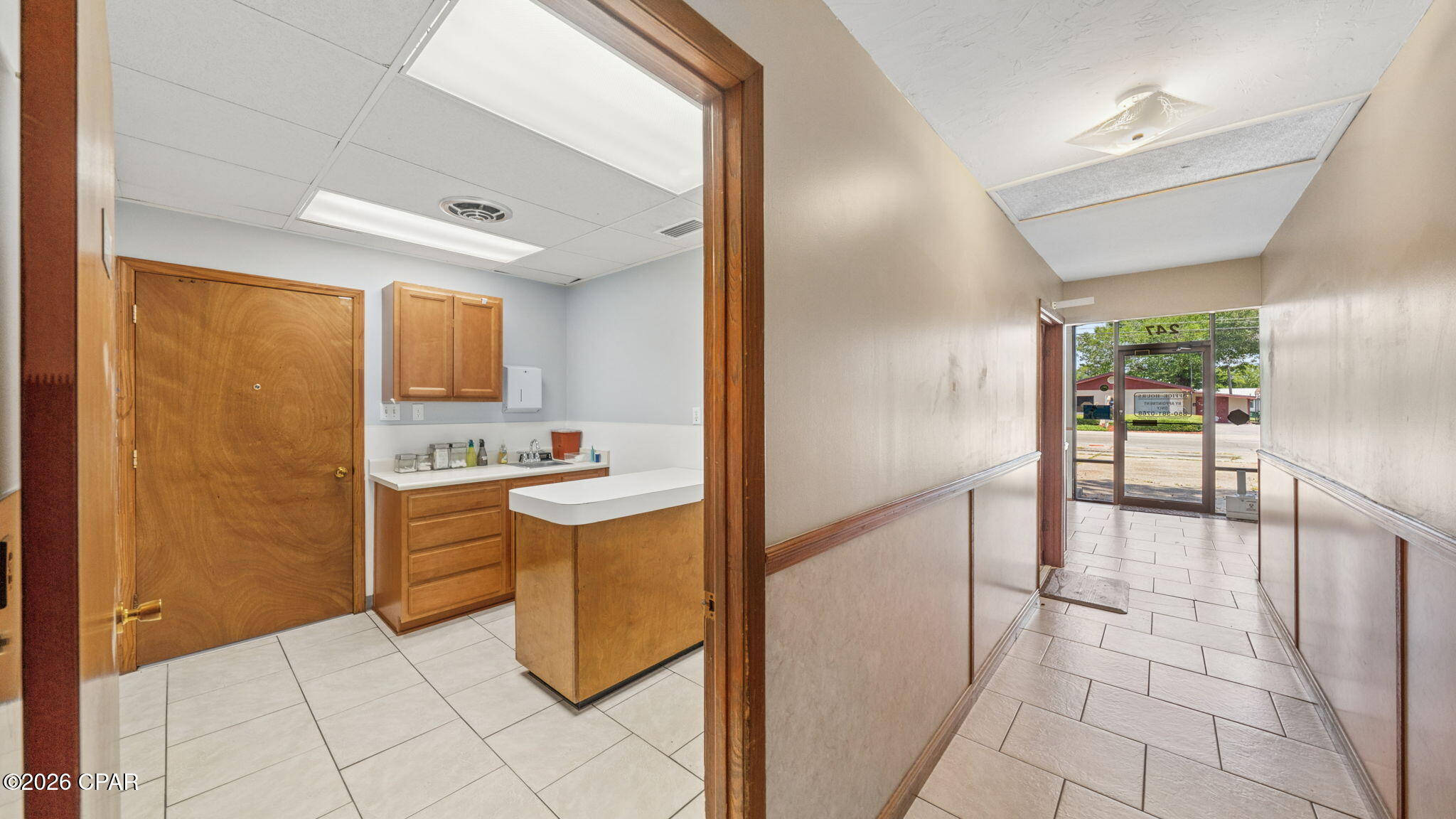 Thousand Oaks - Commercial Sale