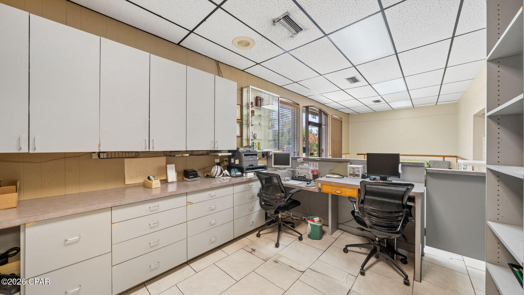 Thousand Oaks - Commercial Sale