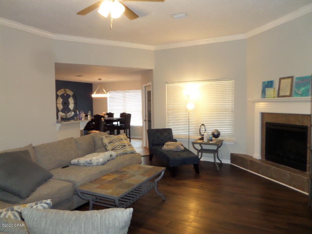 [No Recorded Subdiv] - Residential Lease