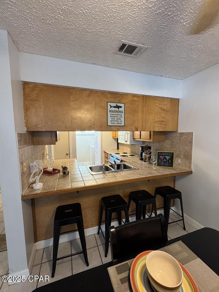 Shade Tree Condo Ph II - Residential