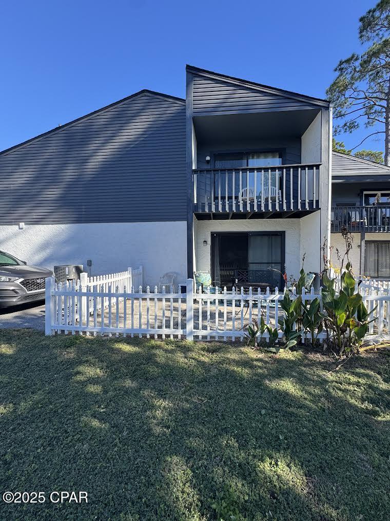 Shade Tree Condo Ph II - Residential