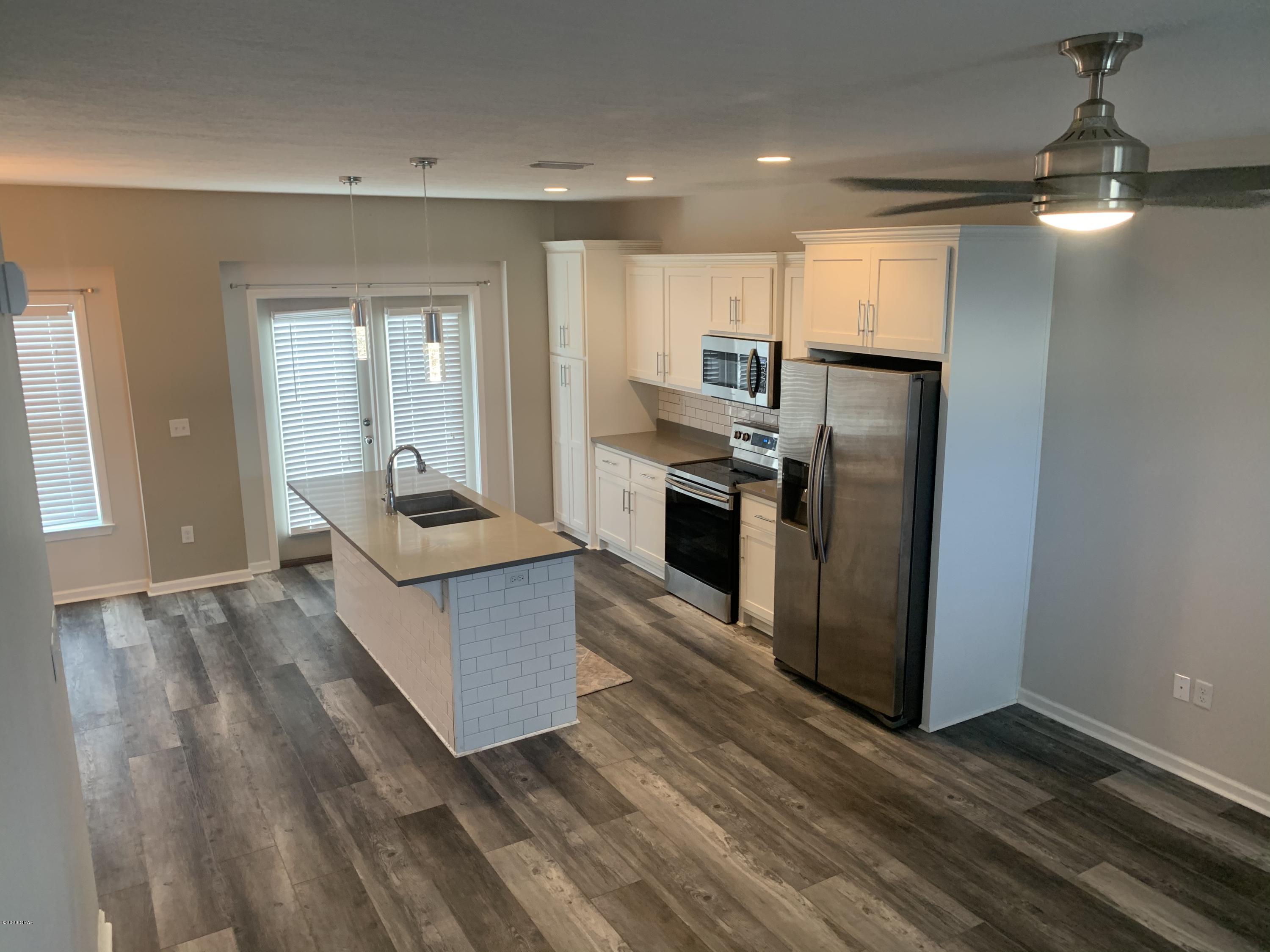[No Recorded Subdiv] - Residential Lease