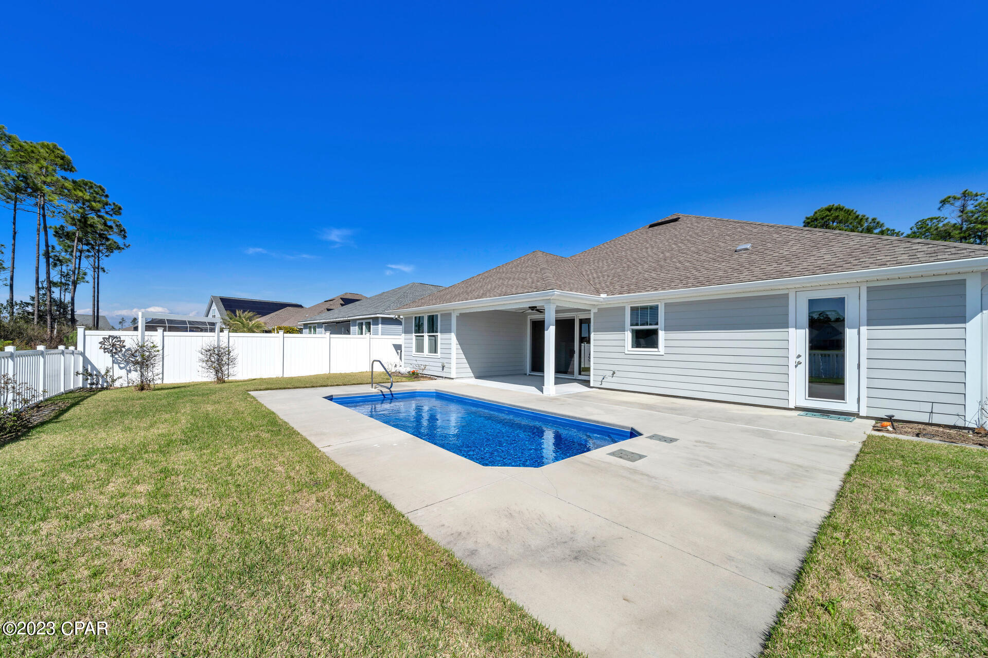 Breakfast Point - Residential