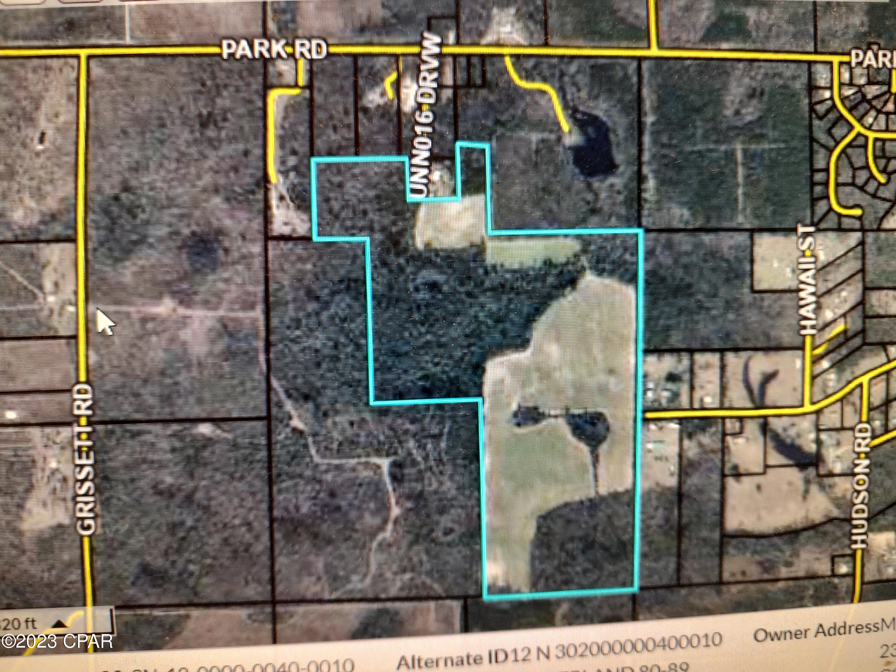 CONTINGENT, TAKING BACKUP OFFERS! 102 Acres of Attractive Farm and Ranch Property near the outskirts of Alford FL.   Mixed land use includes several large agricultural fields, mixed woodlands, and EVEN INCLUDES the headwaters of Stump Creek, which is a major tributary to the Chipola River system.  Due to this wildlife corridor entering the property boundary on the South end, game animals such as large whitetail deer, turkey, ducks, and an occasional Black Bear frequent this area.  



Large acreage such as this close to a City, yet secluded, are very rare.  Set up an appointment soon, before it goes off the market!