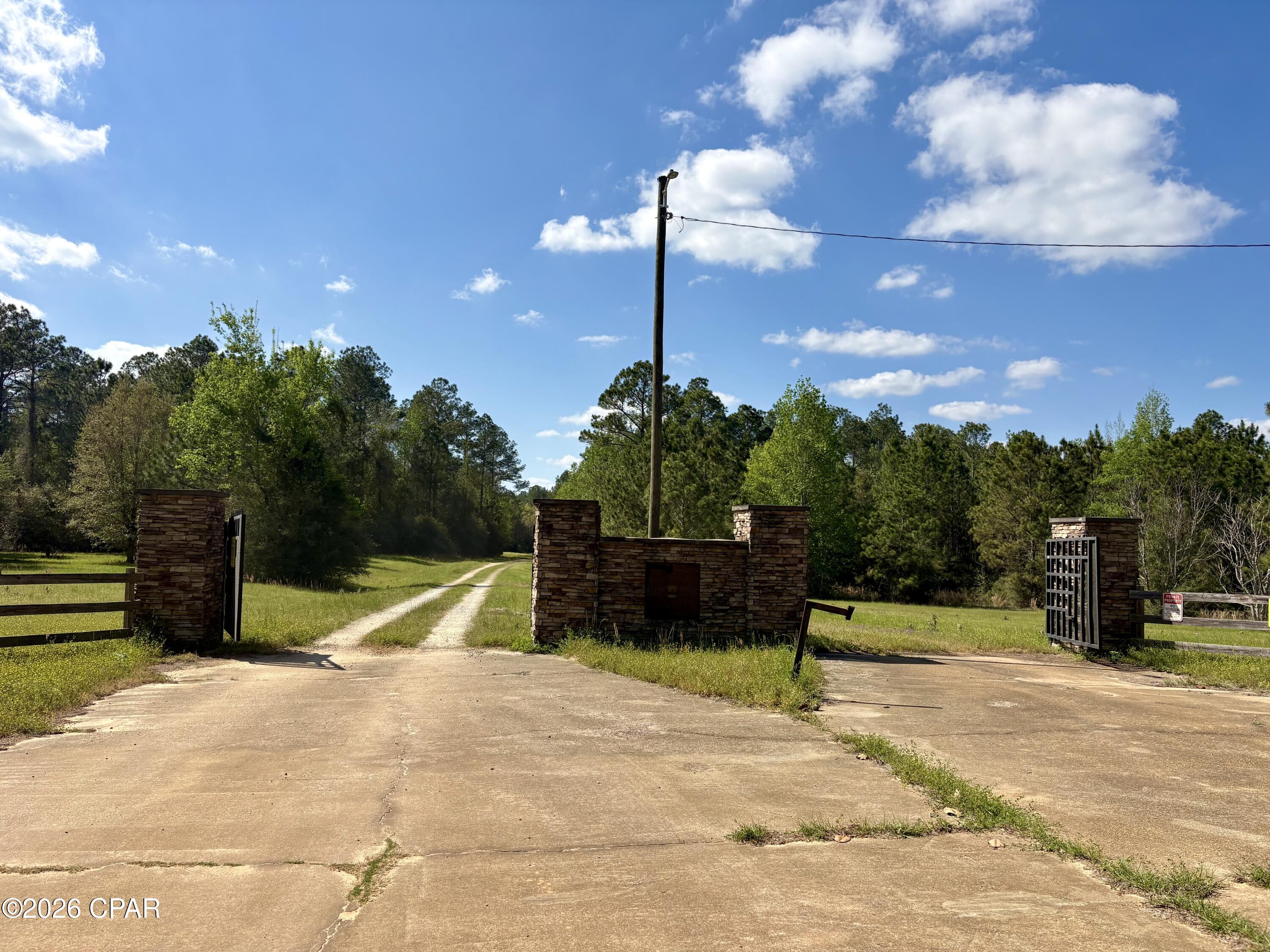 Reedy Creek - Land