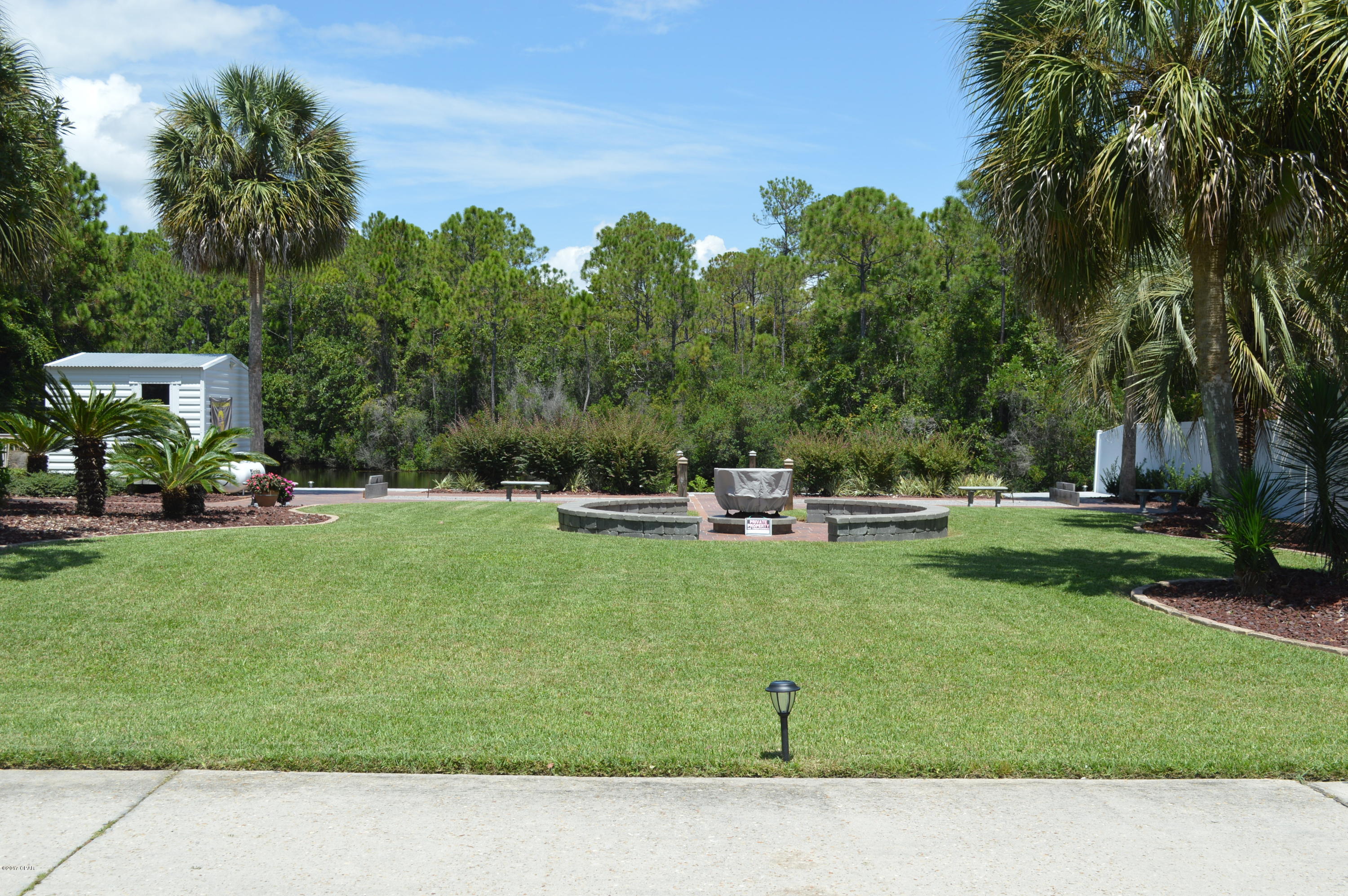 Emerald Lake Estates - Land