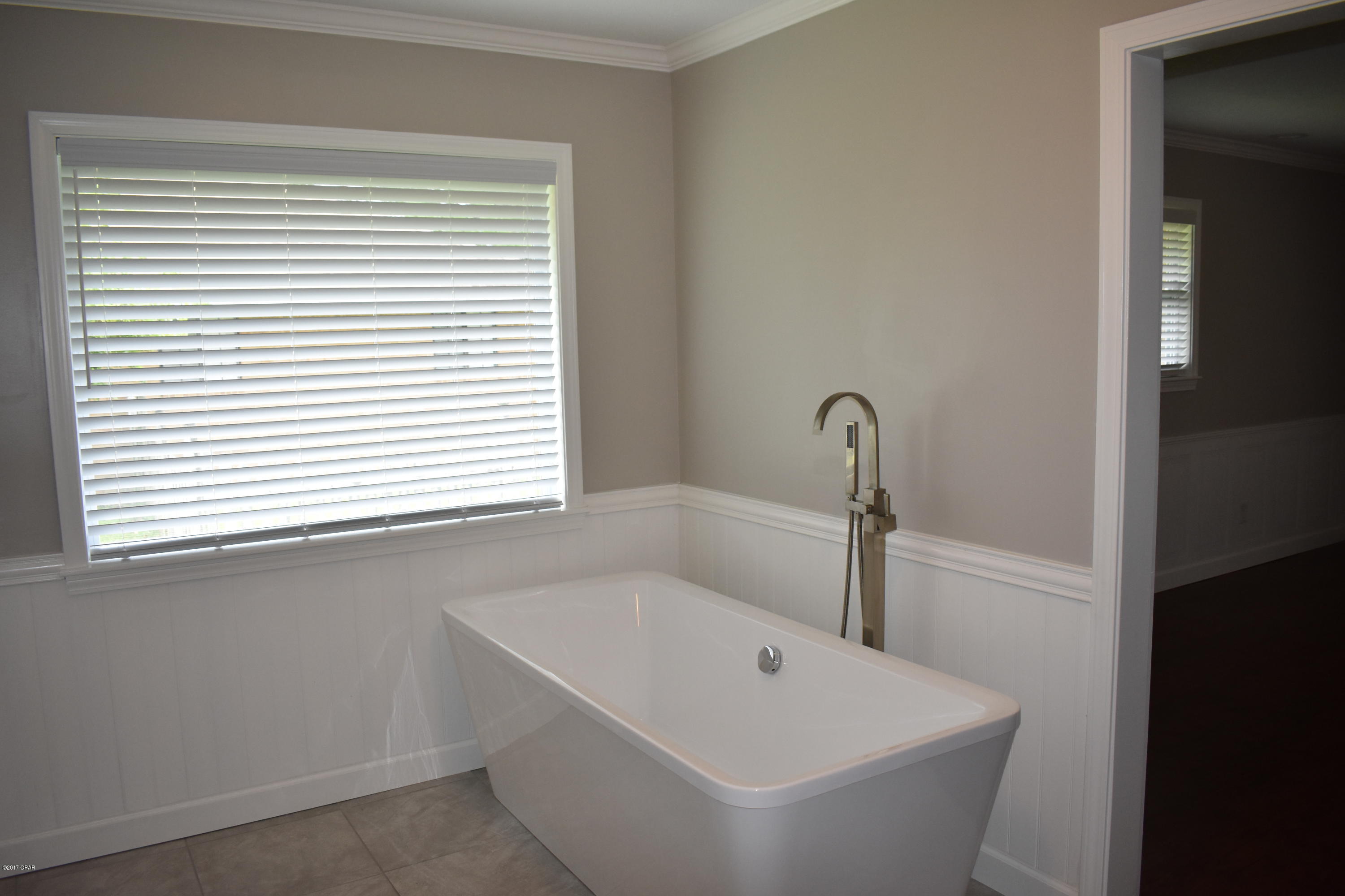 Kings Point Unit 5 - Residential Lease