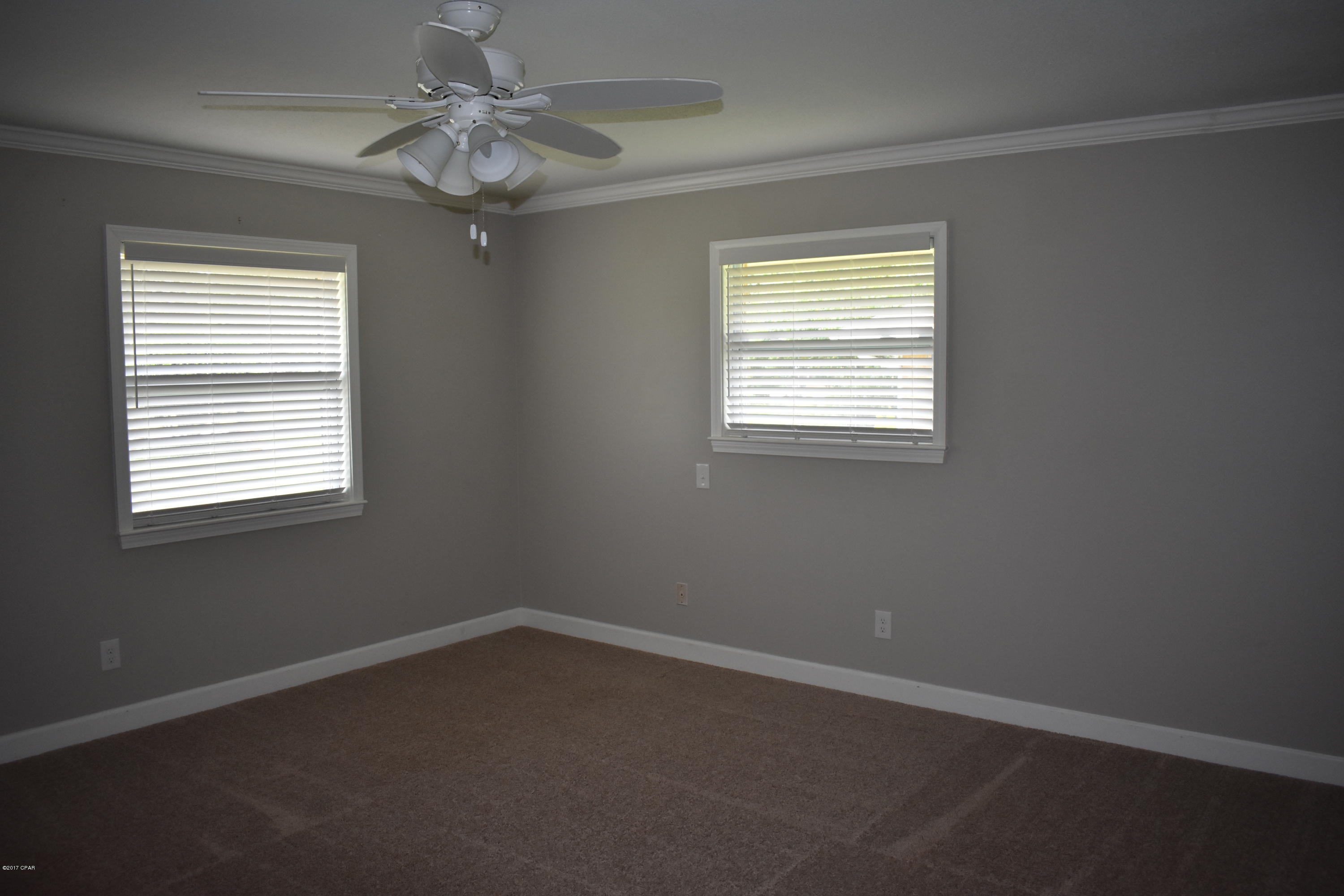 Kings Point Unit 5 - Residential Lease