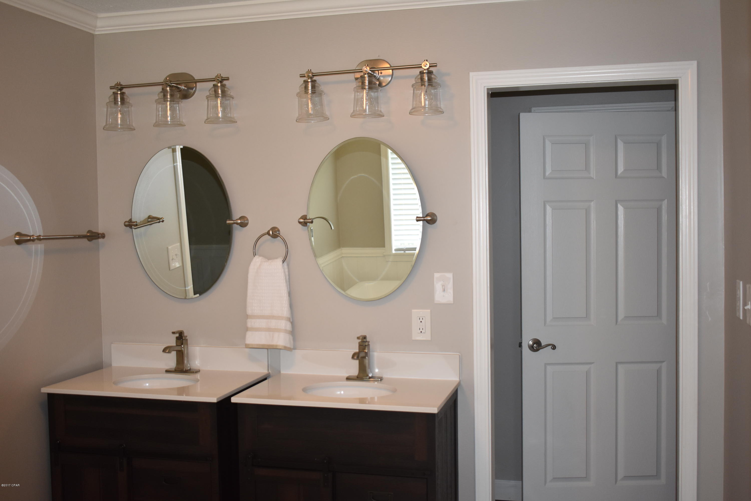 Kings Point Unit 5 - Residential Lease