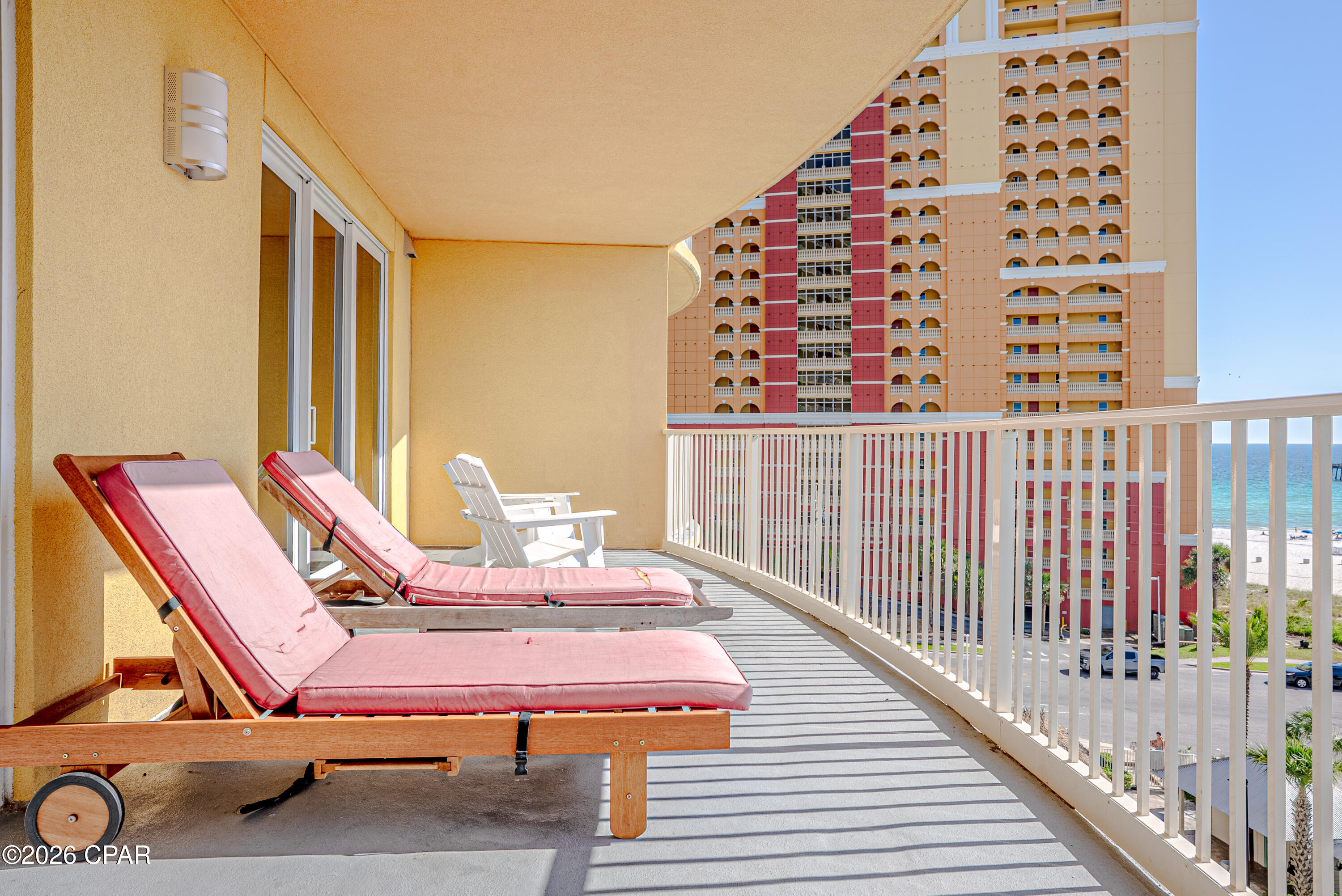 Calypso Towers III - Residential