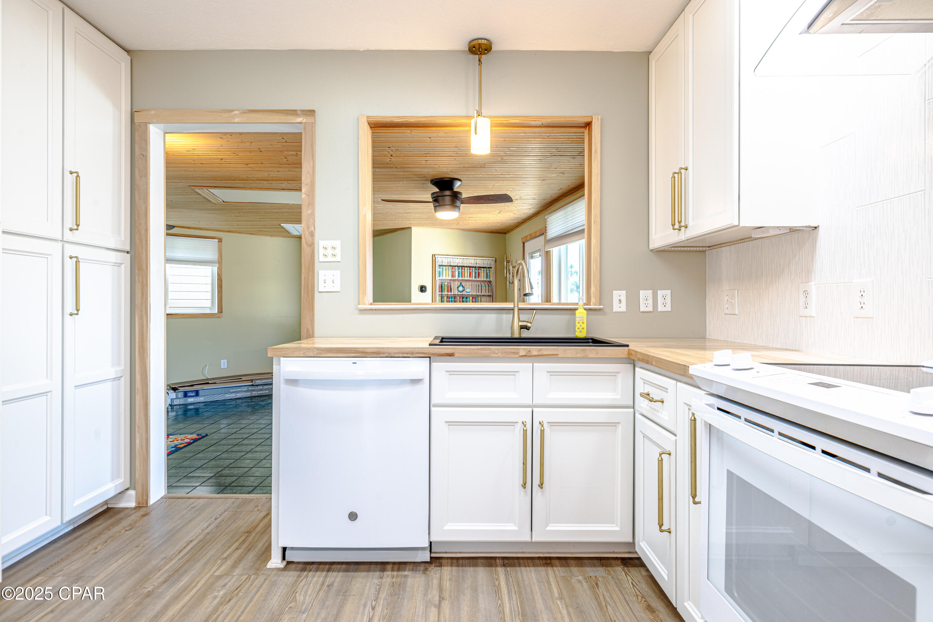 Venture Out - Residential