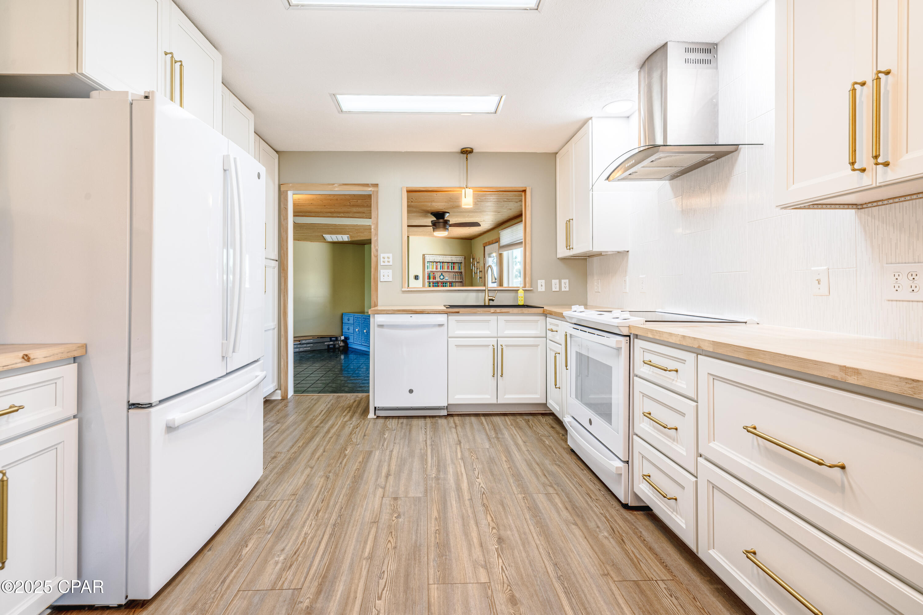 Venture Out - Residential