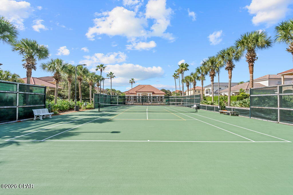 La Valencia Beach Resort - Residential