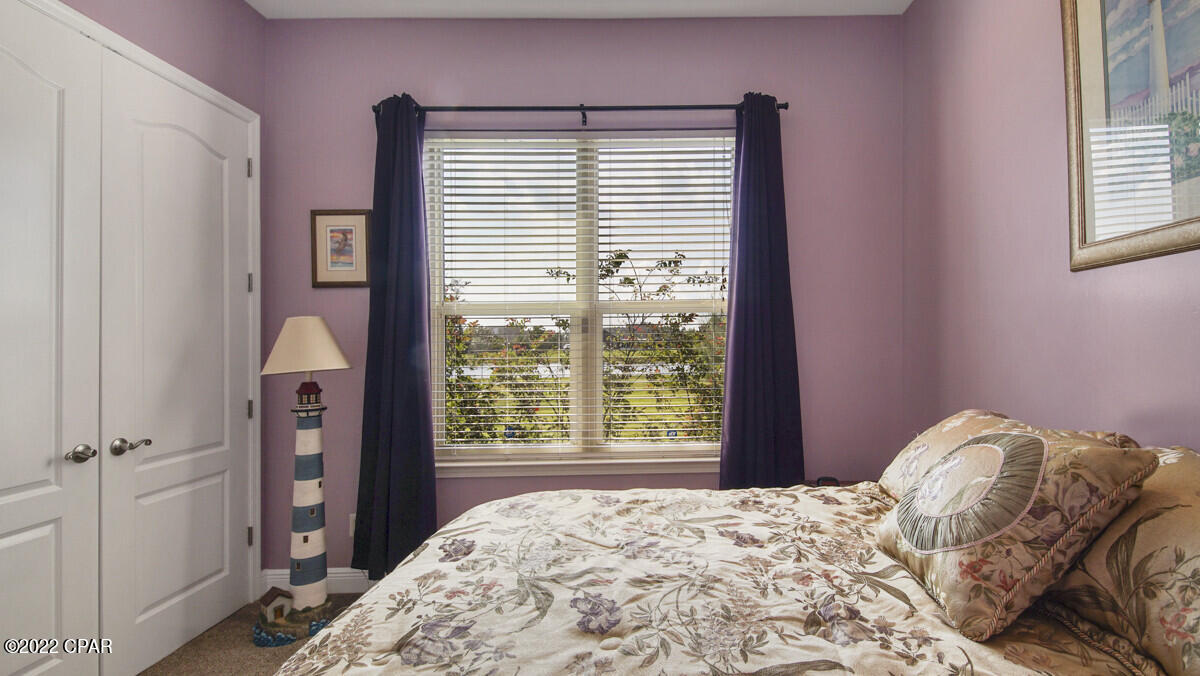 Kirkland Manor - Residential