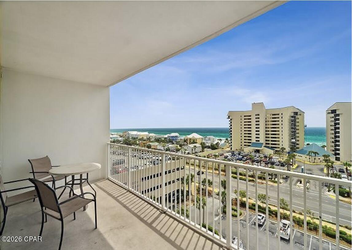 Laketown Wharf - Residential