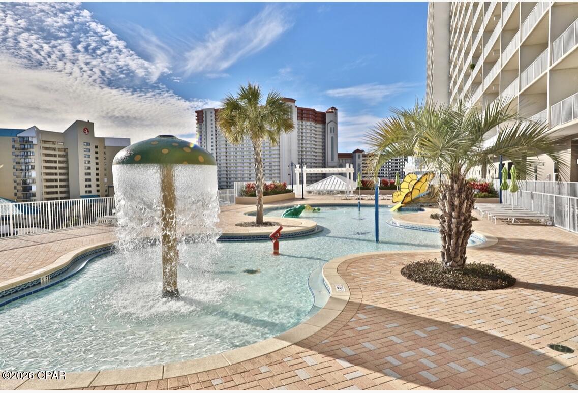 Laketown Wharf - Residential