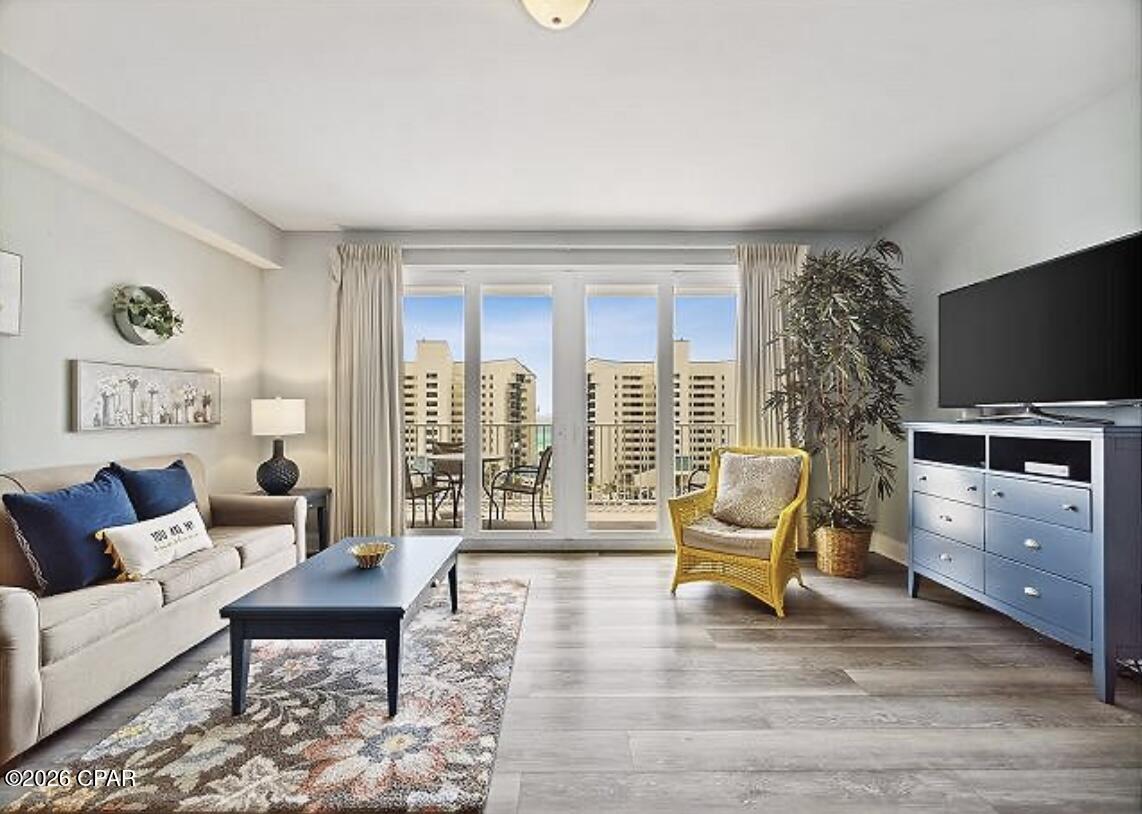 Laketown Wharf - Residential
