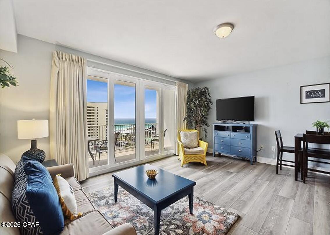 Laketown Wharf - Residential