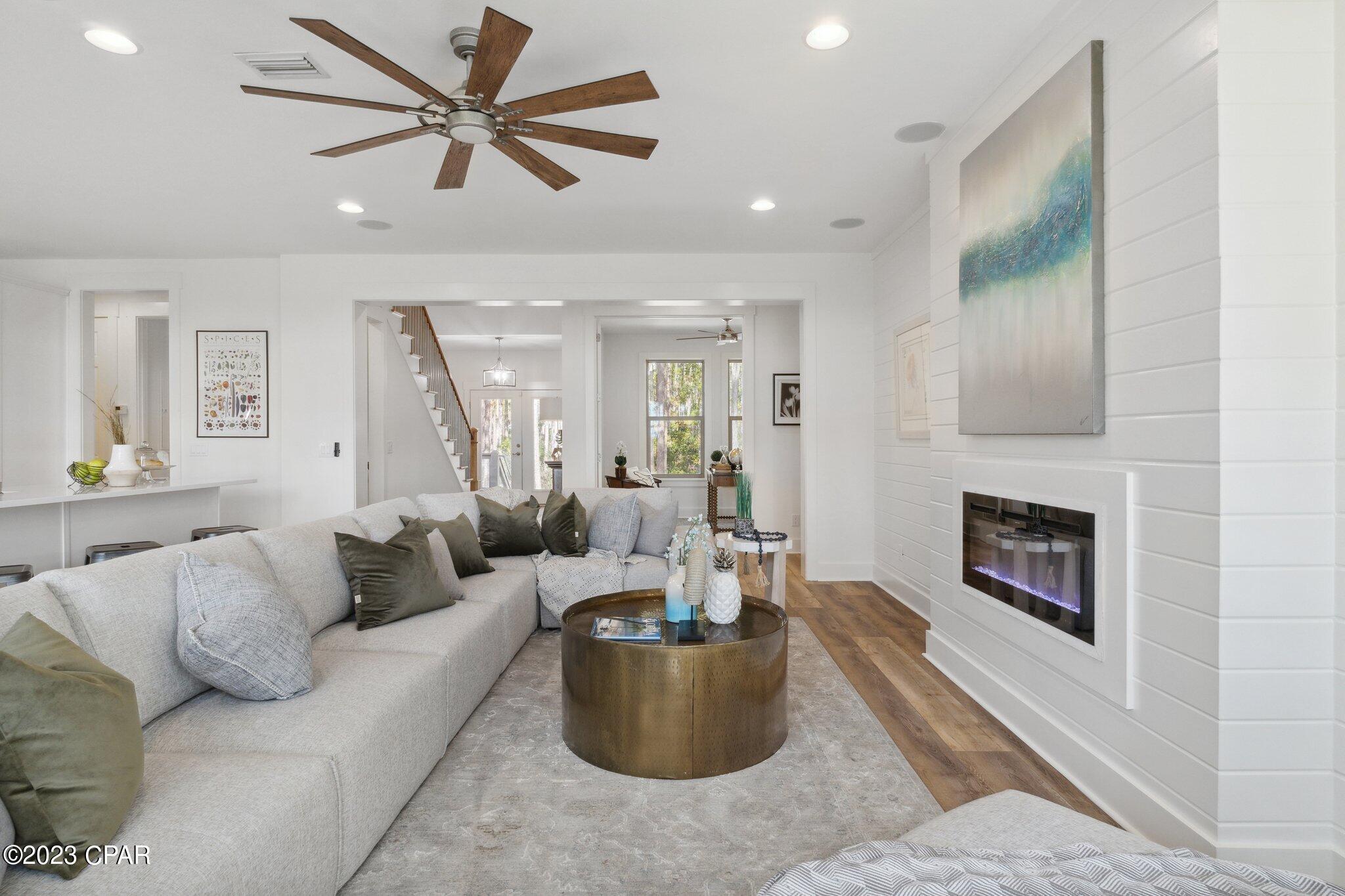 Rivercamps On Crooked Creek - Residential