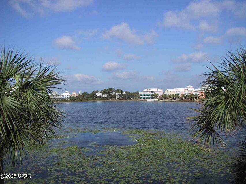 Carillon Beach Inn - Residential