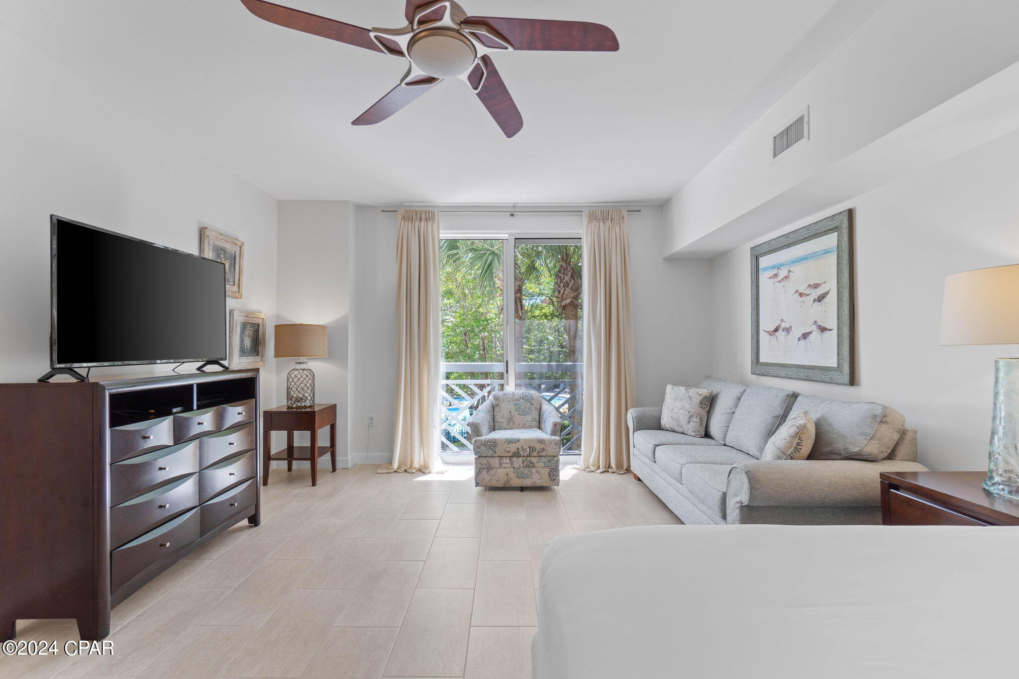 Bahia Condo - Residential