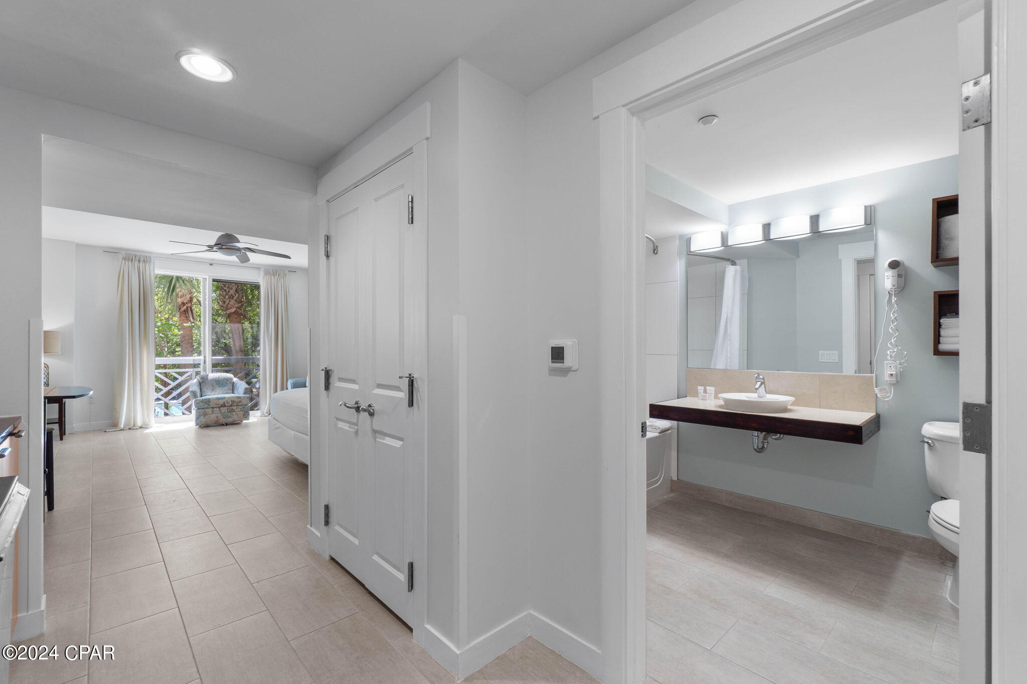 Bahia Condo - Residential