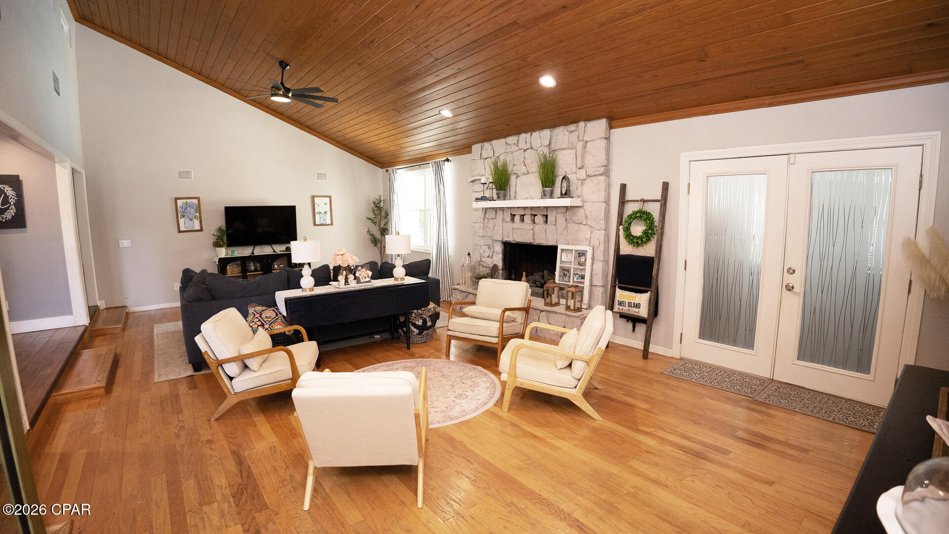 Kings Point 1st Add - Residential