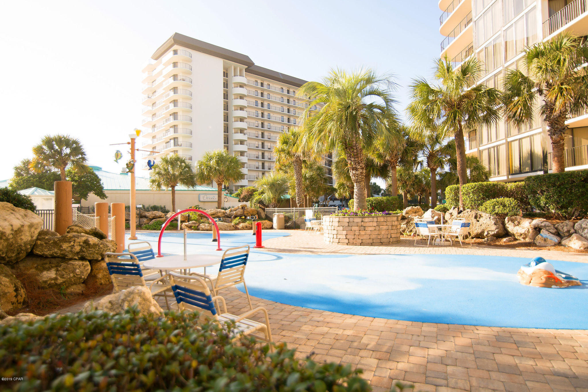 Amazing 3 bedroom, 3 bathroom Penthouse in the Edgewater Beach Resort for sale! Edgewater is one of the only true beach resorts in Panama City Beach and is bursting with amenities... pools, restaurant and tiki bars, shopping, even a 9 hole executive golf course! 



A very strong rental, this unit features a totally remodeled and updated master bath, updated kitchen, private master suite upstairs and 2 private balconies on the top floor!