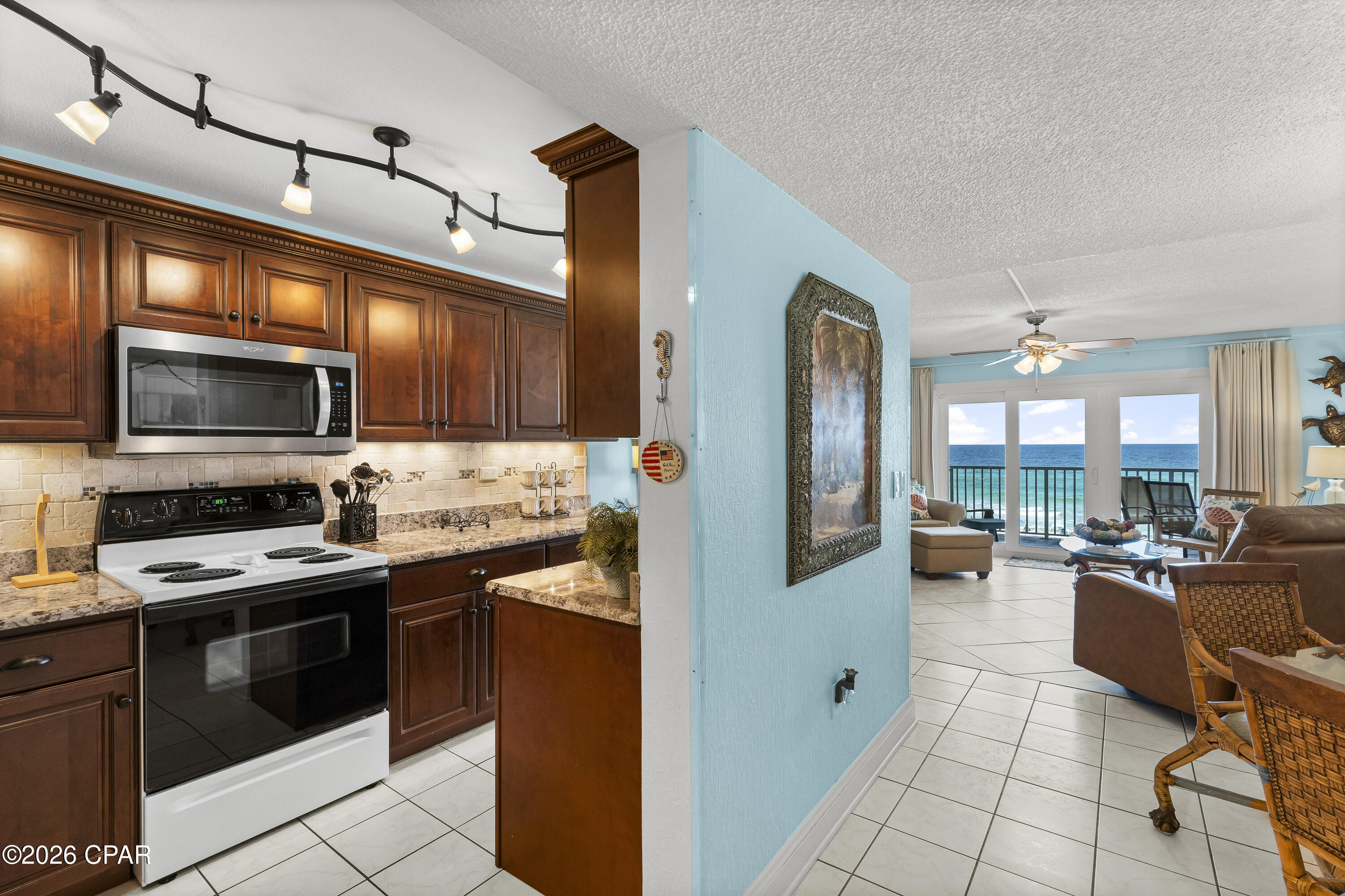 Mariner West Condo - Residential