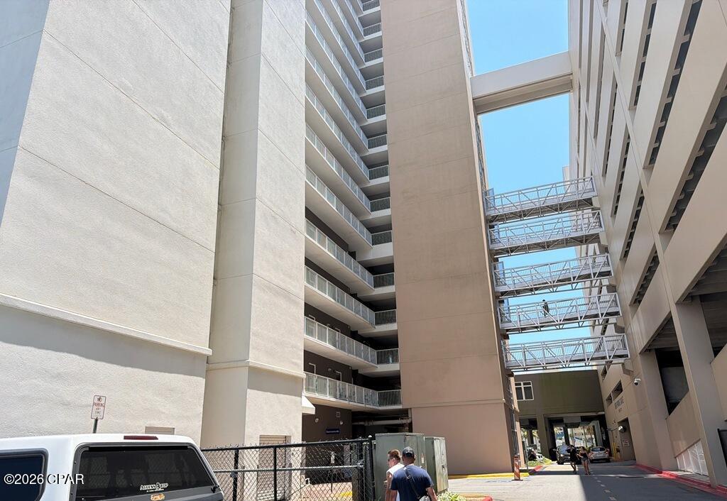 Laketown Wharf - Residential